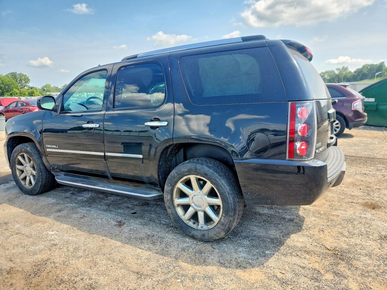 2012 Gmc Yukon Denali Black vin: 1GKS2EEF6CR209955