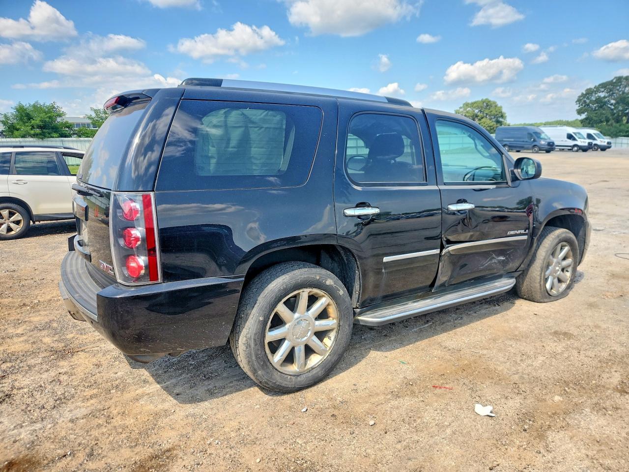 2012 Gmc Yukon Denali Black vin: 1GKS2EEF6CR209955
