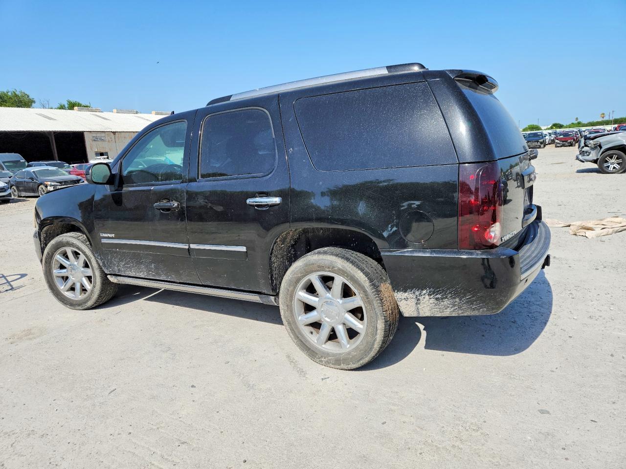 2012 Gmc Yukon Denali Black vin: 1GKS2EEF6CR215383