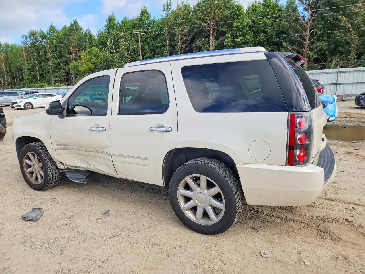 2014 Gmc Yukon Denali White vin: 1GKS2EEF6ER222238