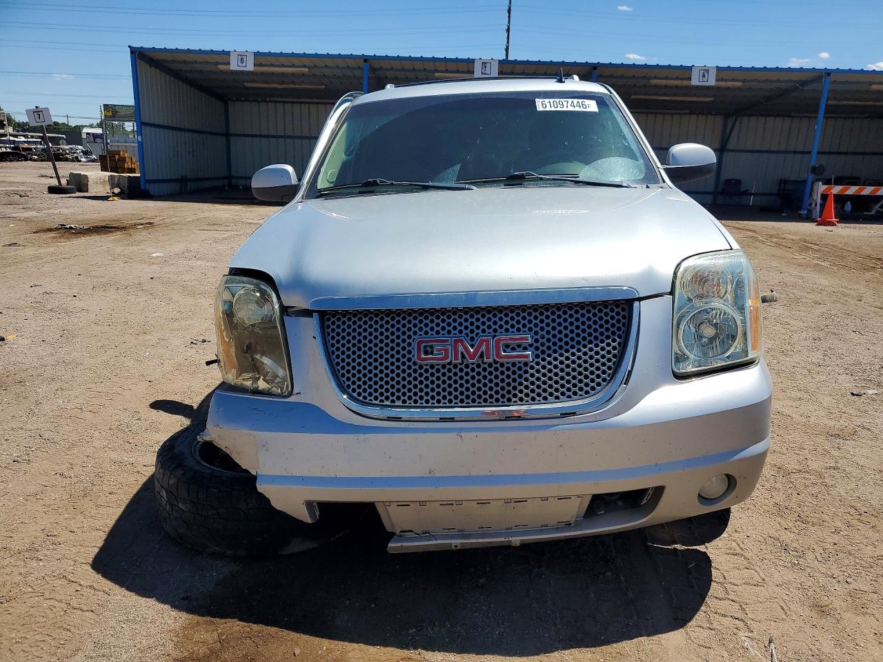 2012 Gmc Yukon Denali Silver vin: 1GKS2EEF7CR133887