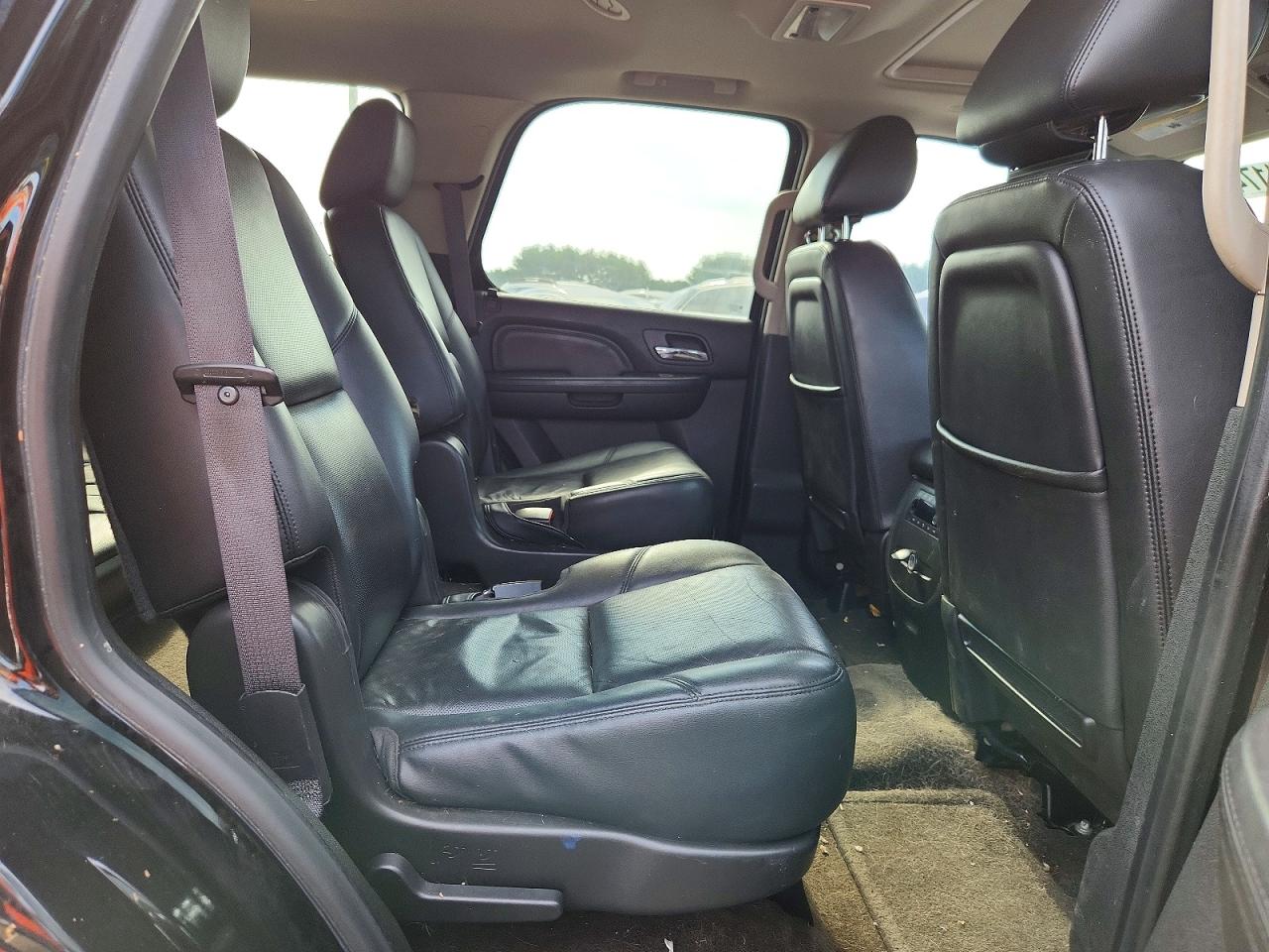 2012 Gmc Yukon Denali Black vin: 1GKS2EEF7CR297236