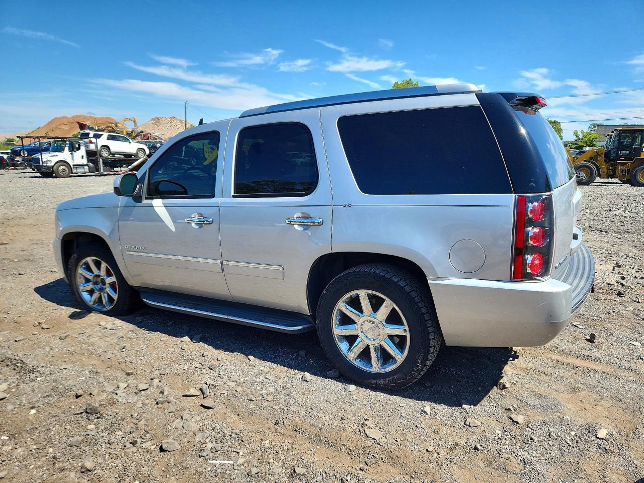 2013 Gmc Yukon Silver vin: 1GKS2EEF7DR284522