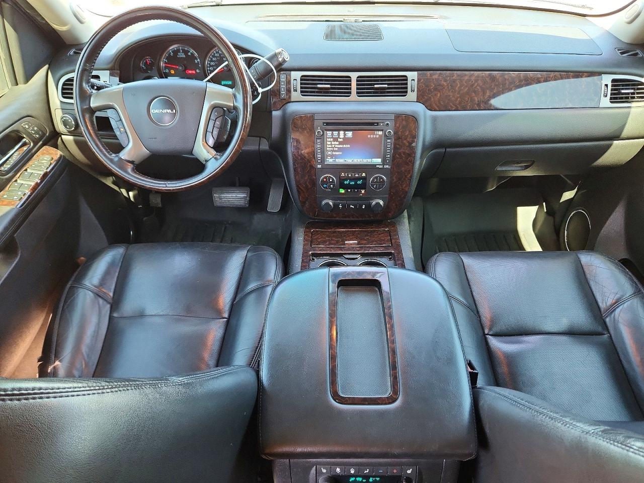 2013 Gmc Yukon Silver vin: 1GKS2EEF7DR284522