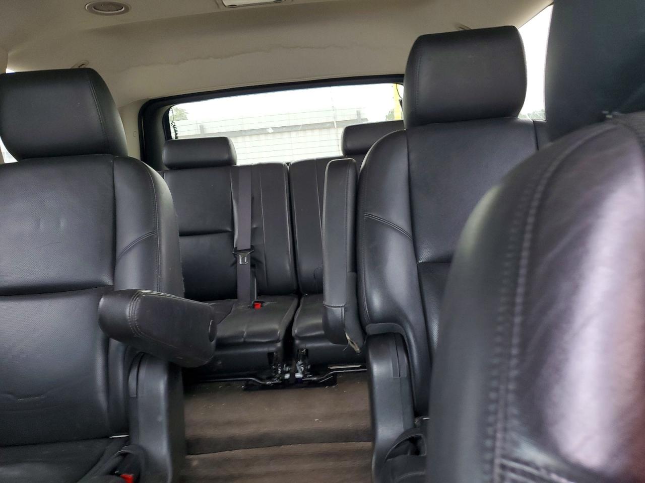 2013 Gmc Yukon Denali White vin: 1GKS2EEF7DR303196