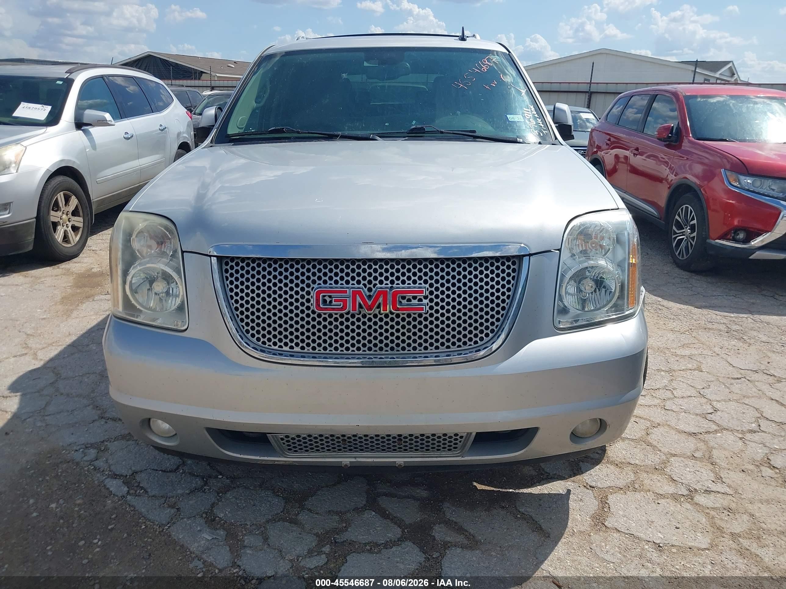 2013 Gmc Yukon Denali Silver vin: 1GKS2EEF7DR376911