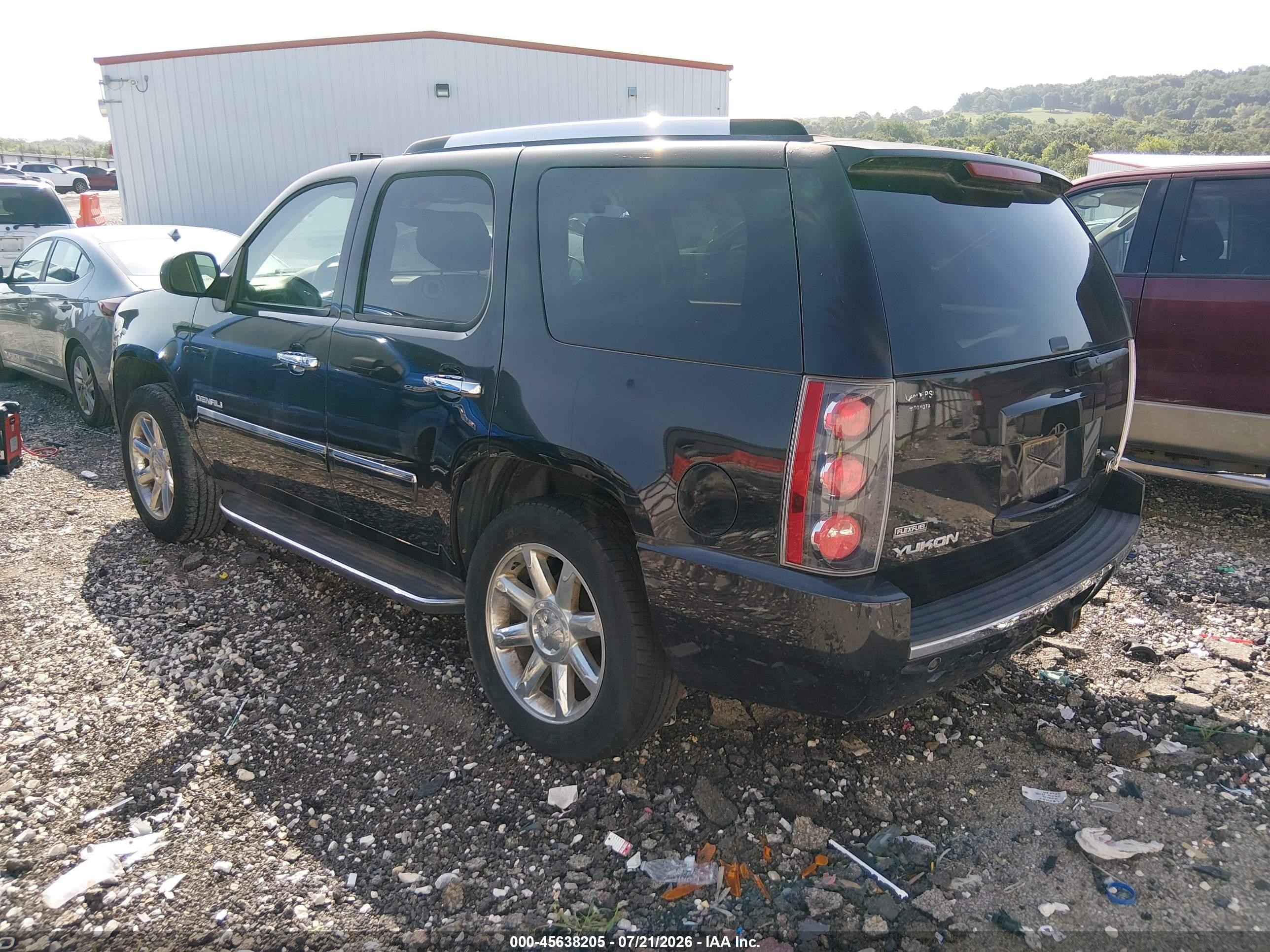 2011 Gmc Yukon Denali Black vin: 1GKS2EEF8BR114389