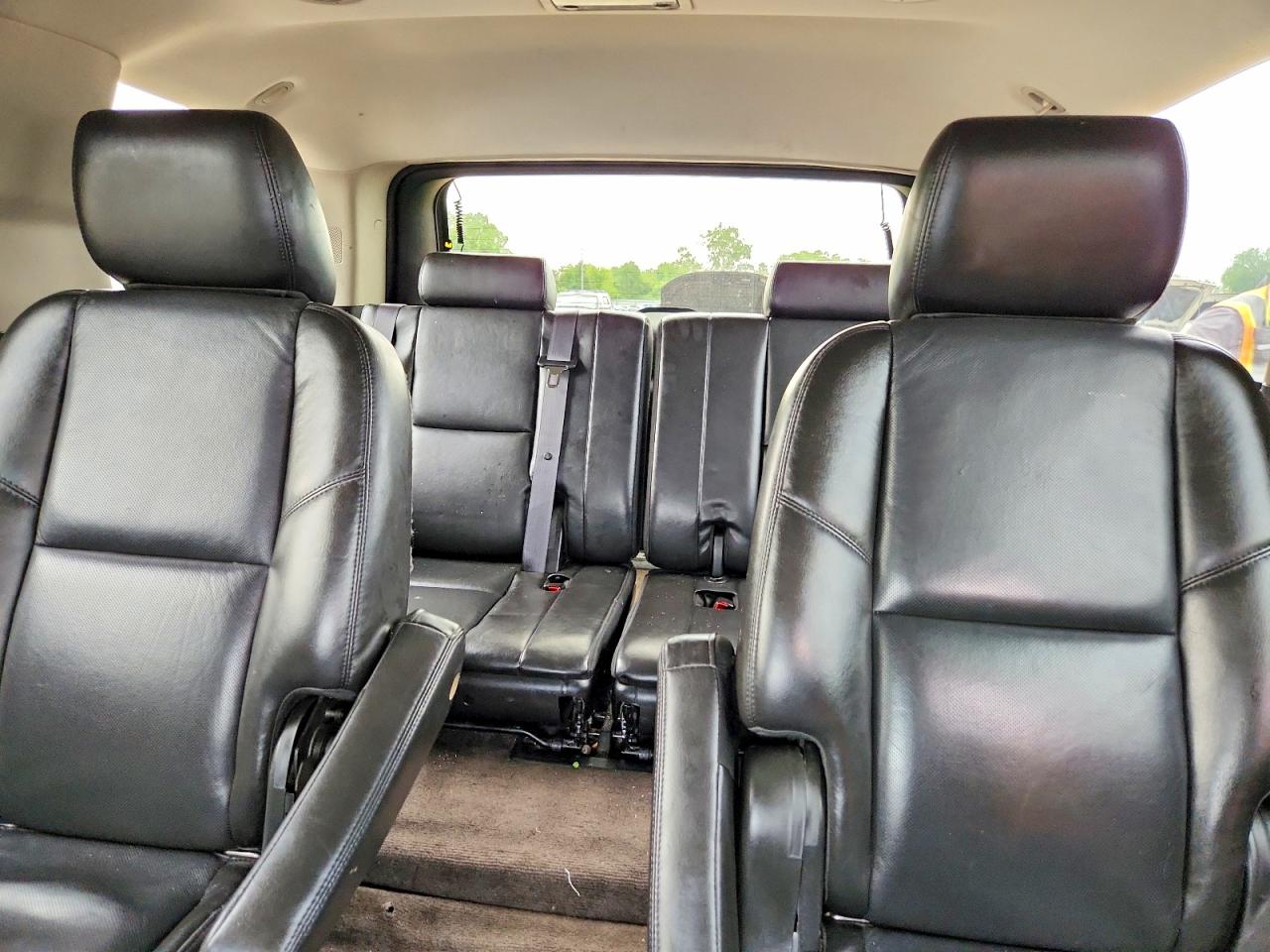2011 Gmc Yukon Denali Black vin: 1GKS2EEF8BR135422