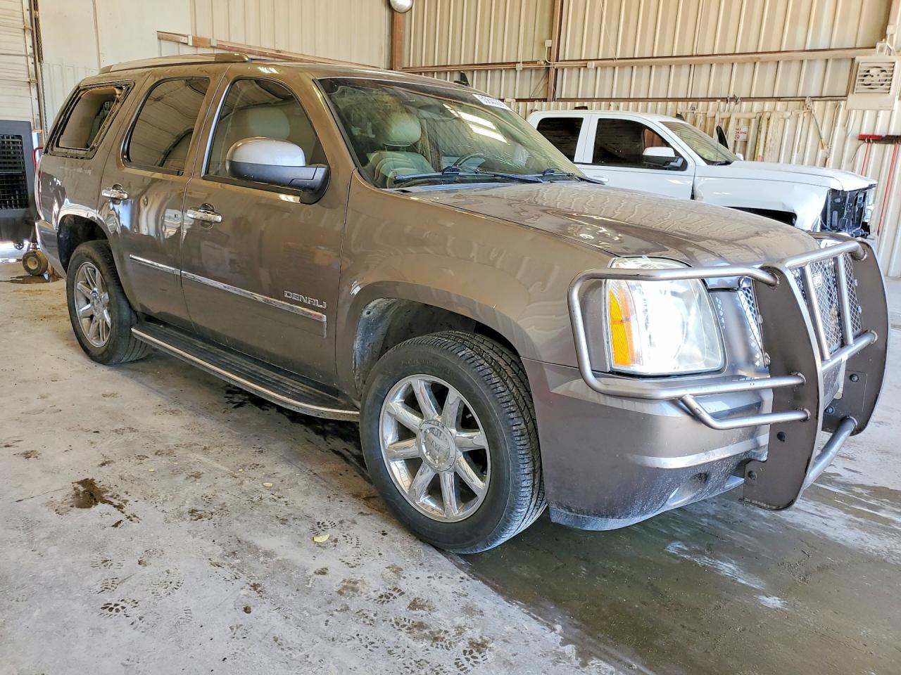 2011 Gmc Yukon Denali Gray vin: 1GKS2EEF8BR198388
