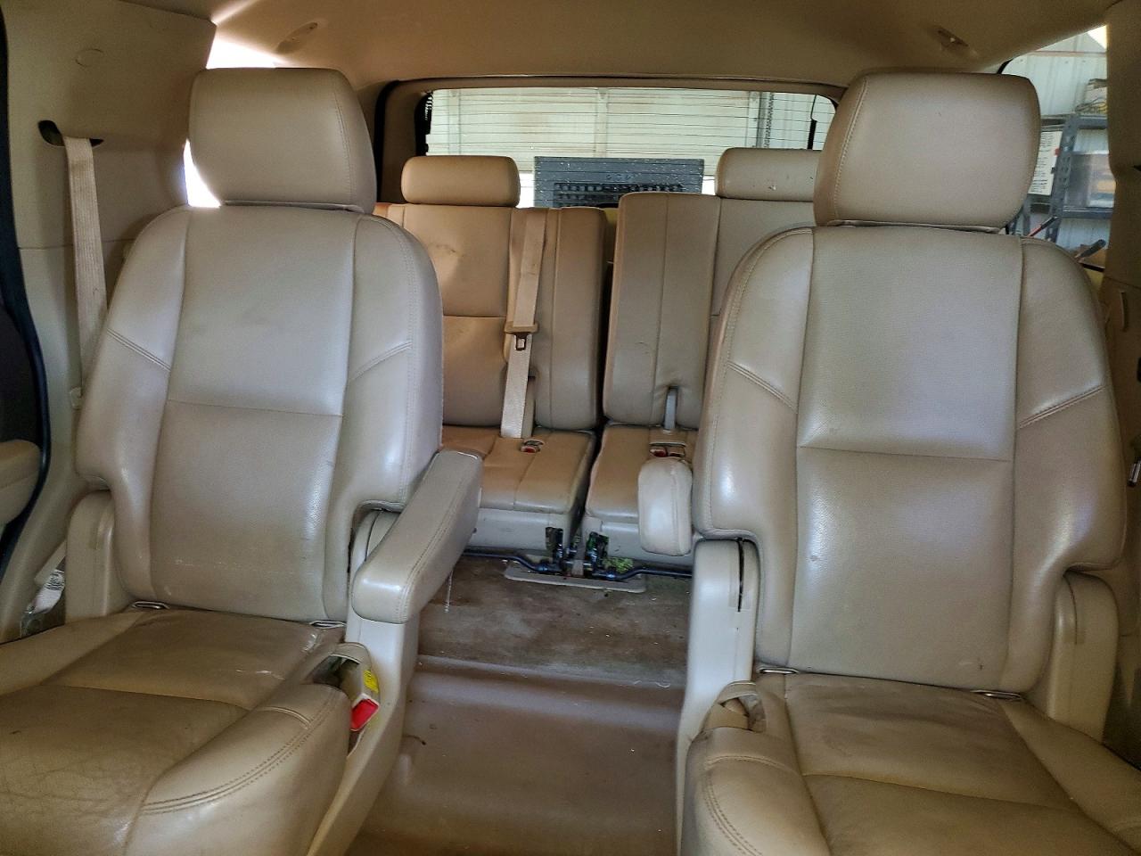 2011 Gmc Yukon Denali Gray vin: 1GKS2EEF8BR198388