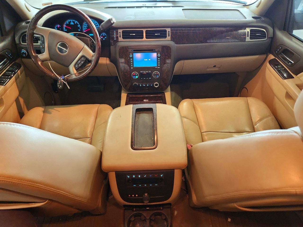 2011 Gmc Yukon Denali White vin: 1GKS2EEF8BR247749
