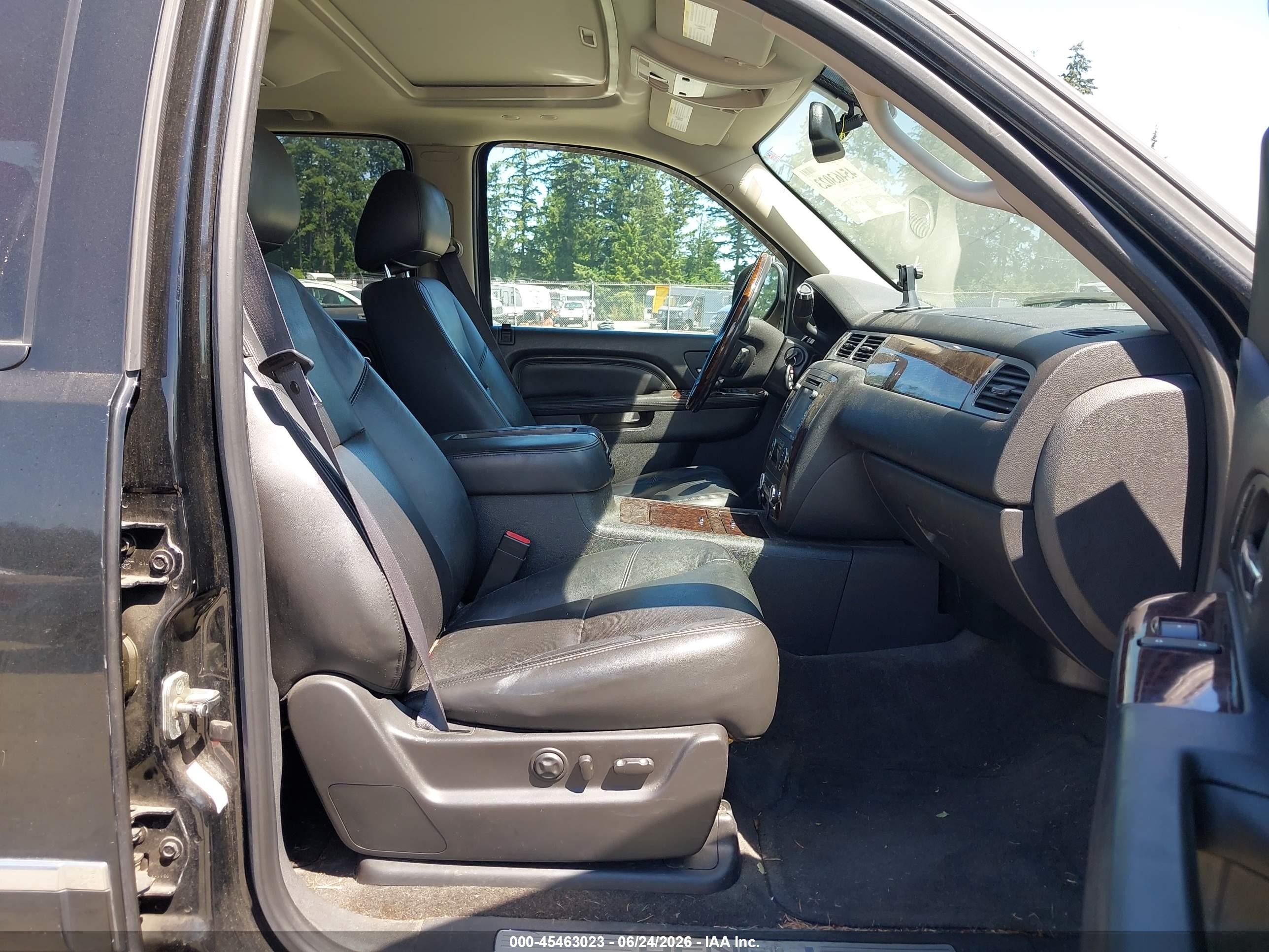 2012 Gmc Yukon Denali Black vin: 1GKS2EEF8CR119173