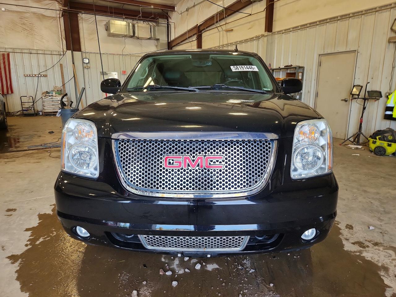 2012 Gmc Yukon Denali Black vin: 1GKS2EEF8CR173914