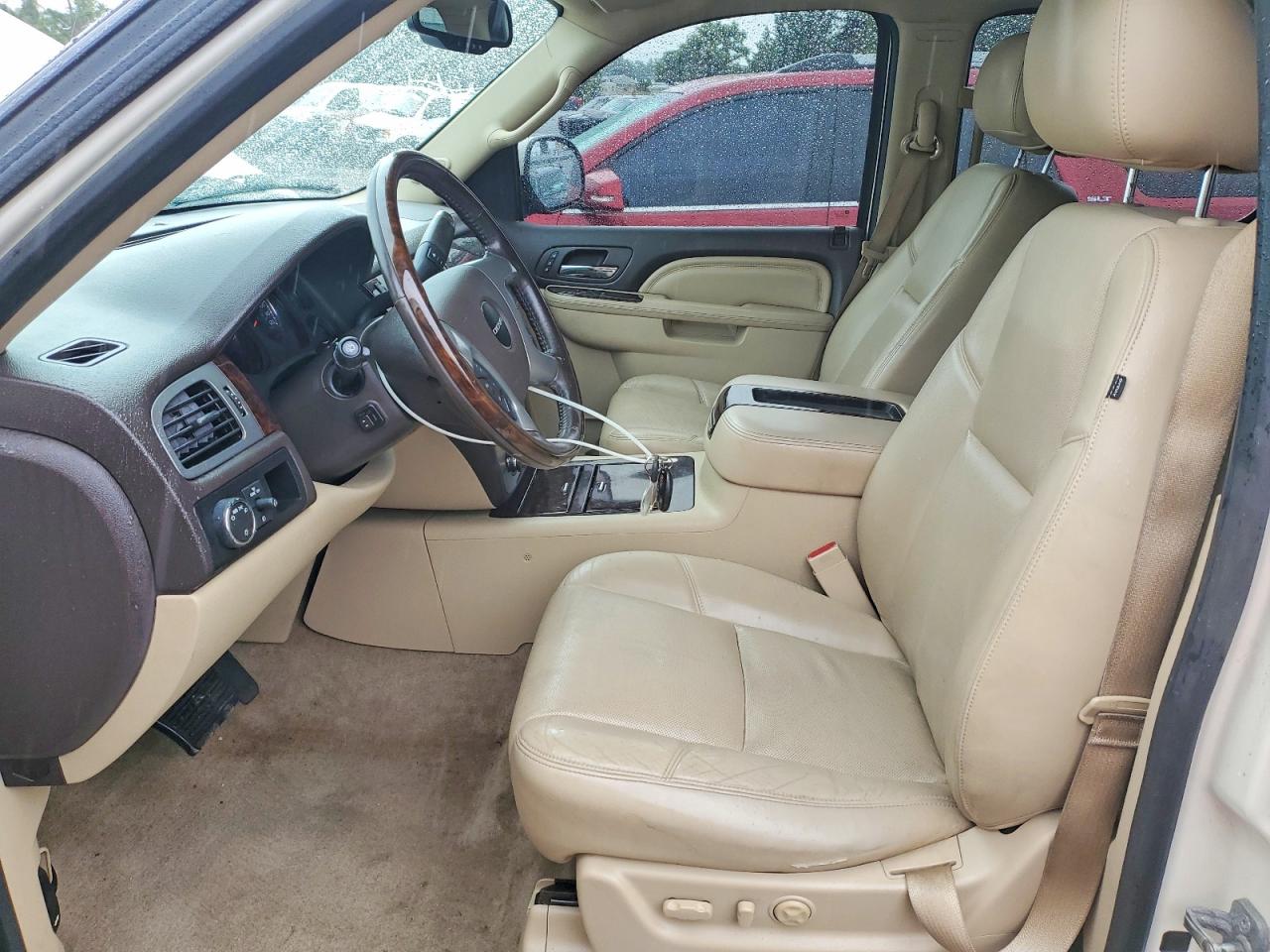 2013 Gmc Yukon Denali White vin: 1GKS2EEF8DR266756