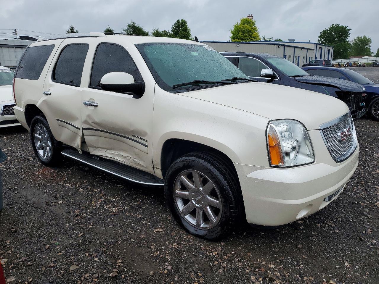 2013 Gmc Yukon Denali White vin: 1GKS2EEF8DR266756