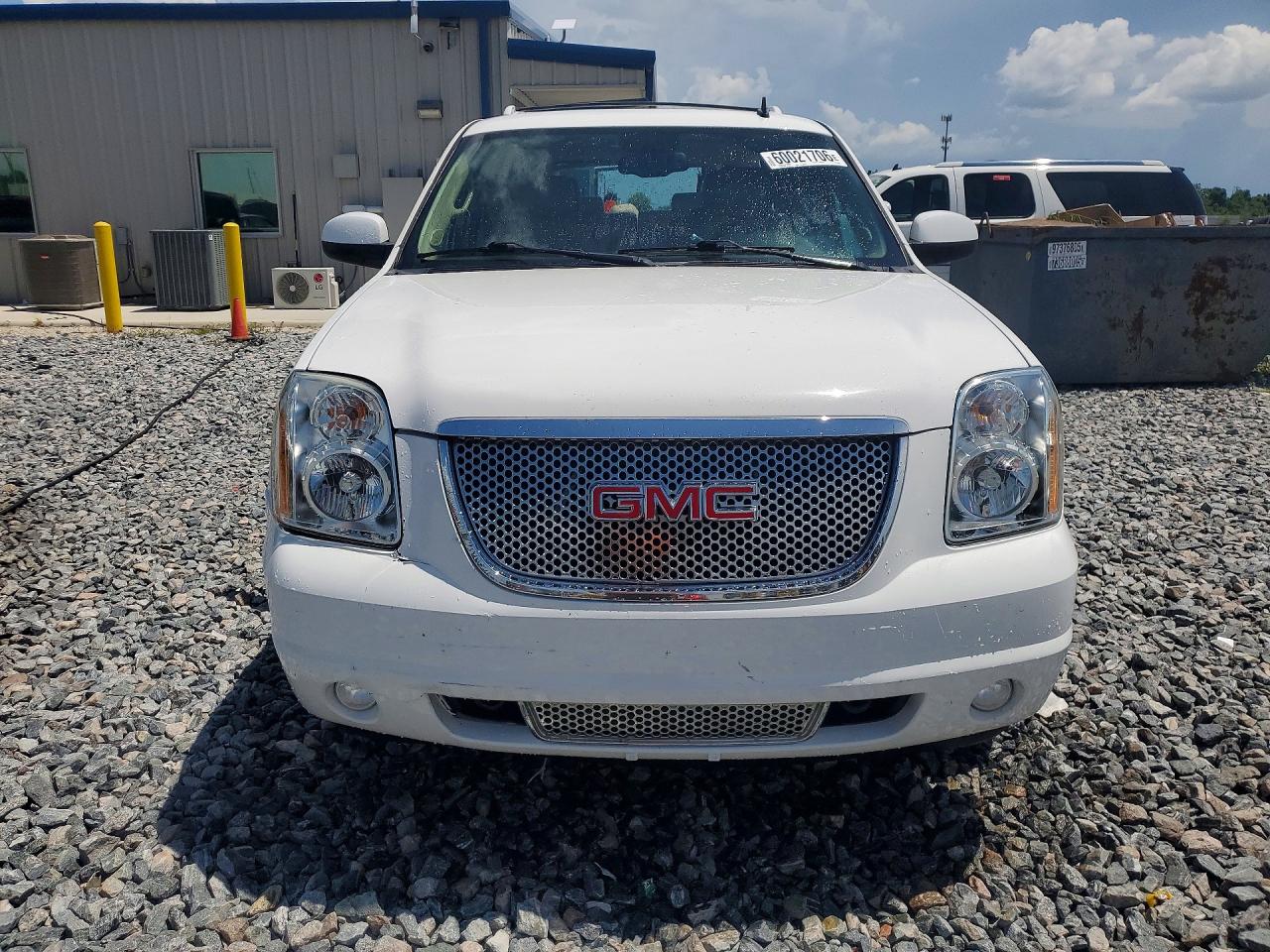 2013 Gmc Yukon Denali Белый vin: 1GKS2EEF8DR326034