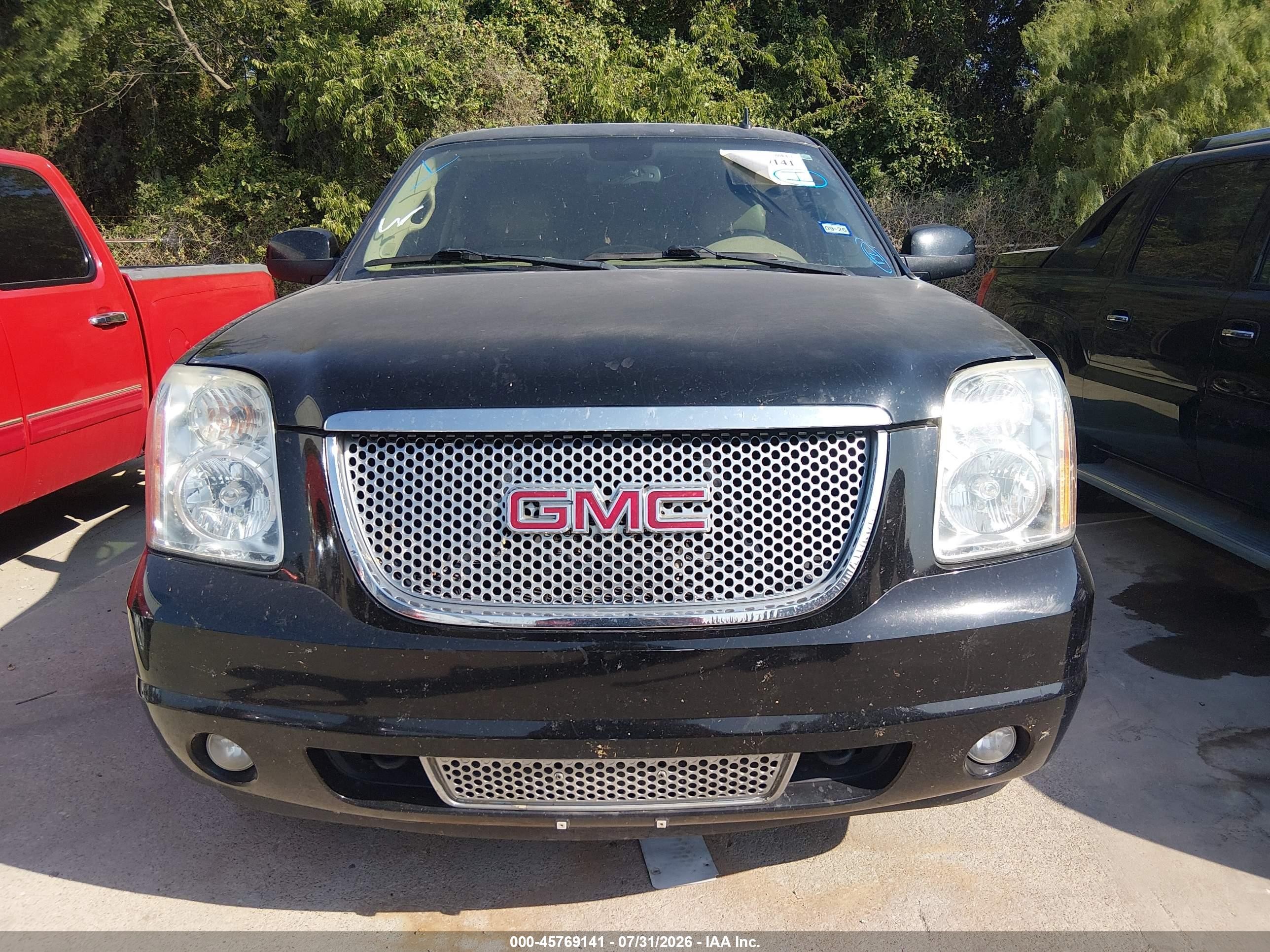 2013 Gmc Yukon Denali Black vin: 1GKS2EEF8DR359227