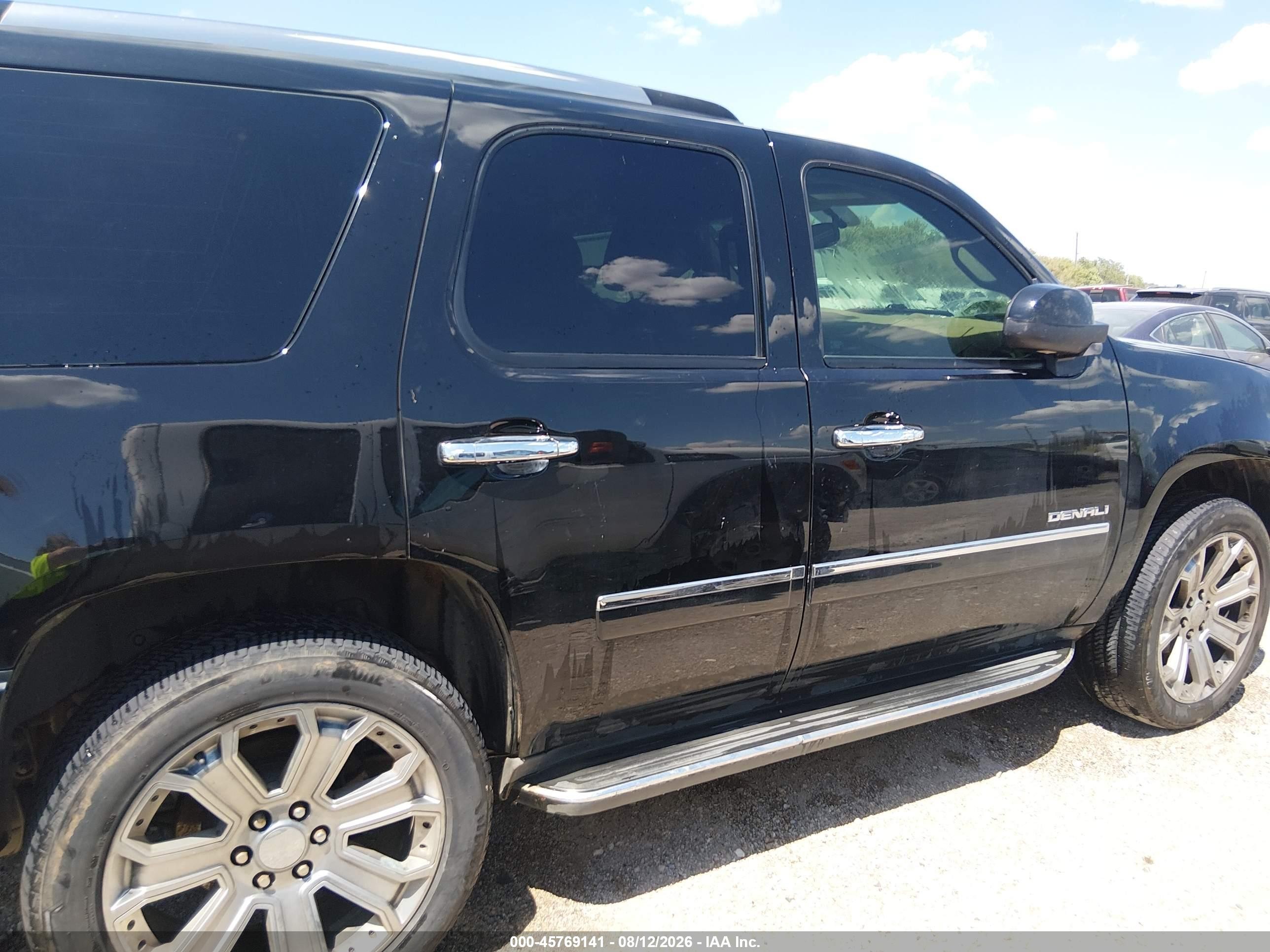 2013 Gmc Yukon Denali Black vin: 1GKS2EEF8DR359227