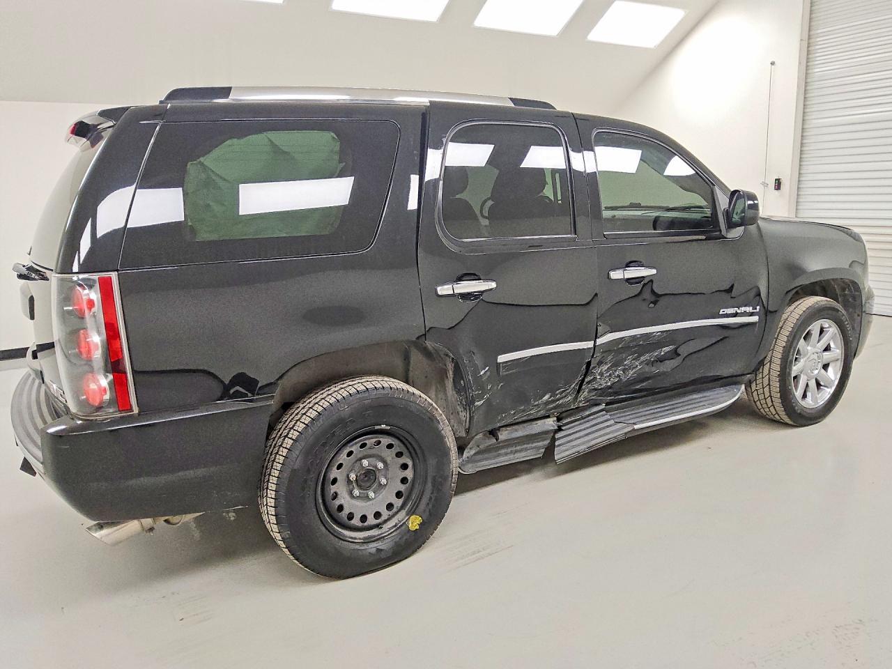 2014 Gmc Yukon Denali Black vin: 1GKS2EEF8ER181448
