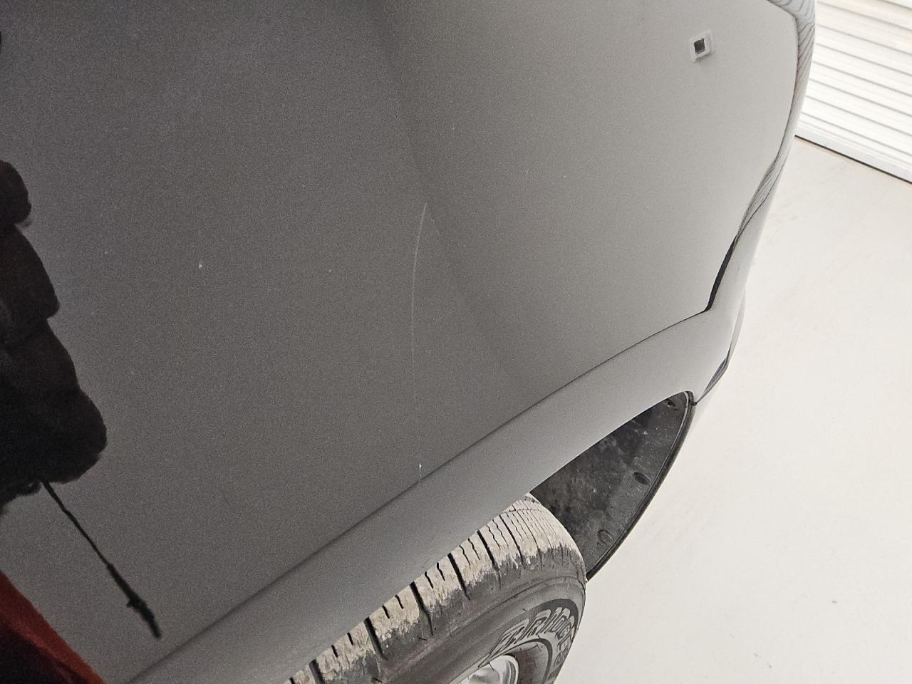 2014 Gmc Yukon Denali Black vin: 1GKS2EEF8ER181448 Damage: Right Front Fender, Heavy Scratch, 4 To 5 Inches