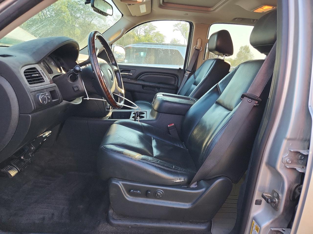 2011 Gmc Yukon Denali Gray vin: 1GKS2EEF9BR290335