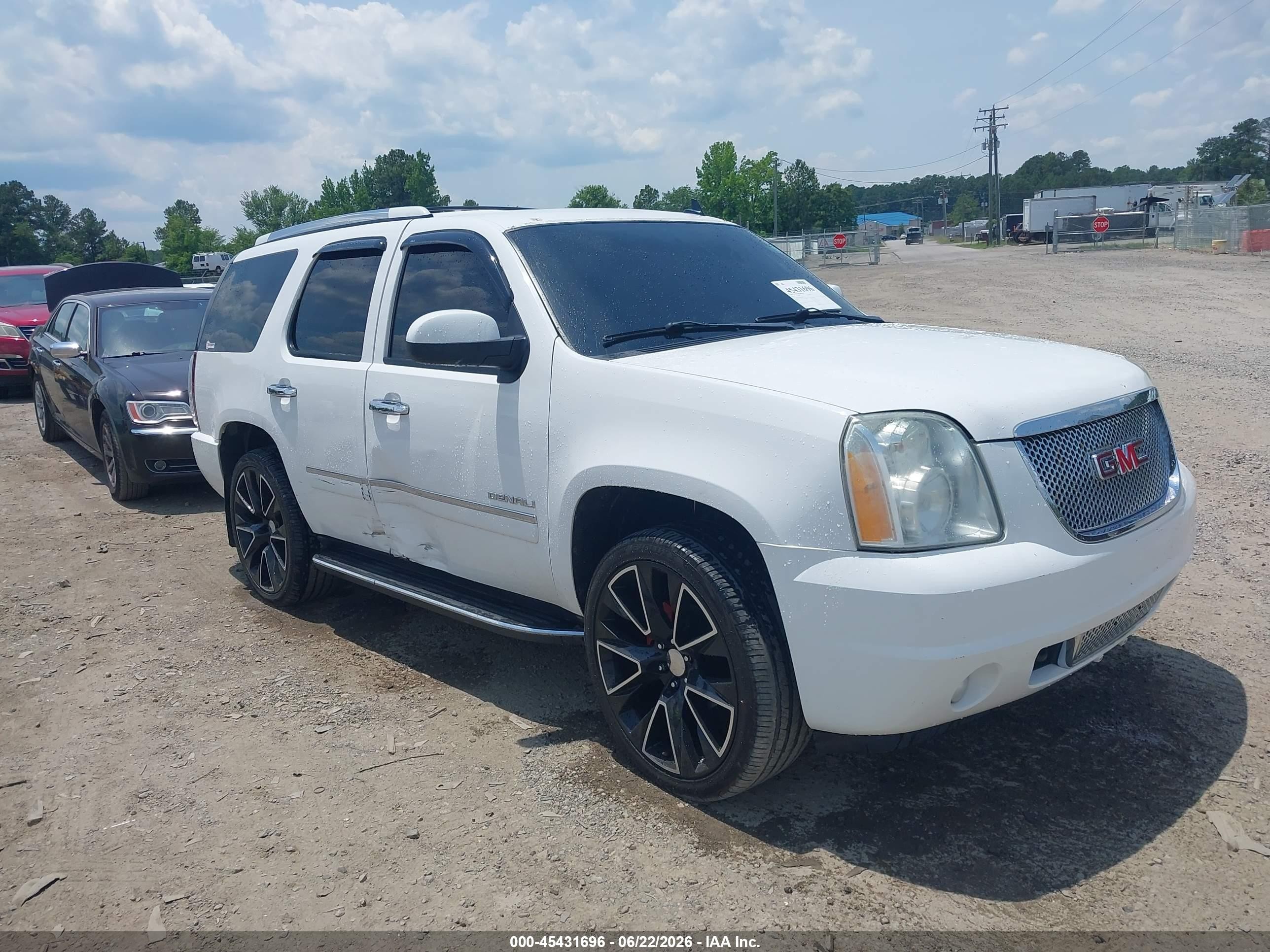 2011 Gmc Yukon Denali White vin: 1GKS2EEF9BR386059