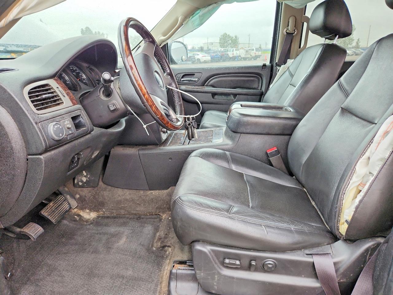 2013 Gmc Yukon Denali Black vin: 1GKS2EEF9DR328245