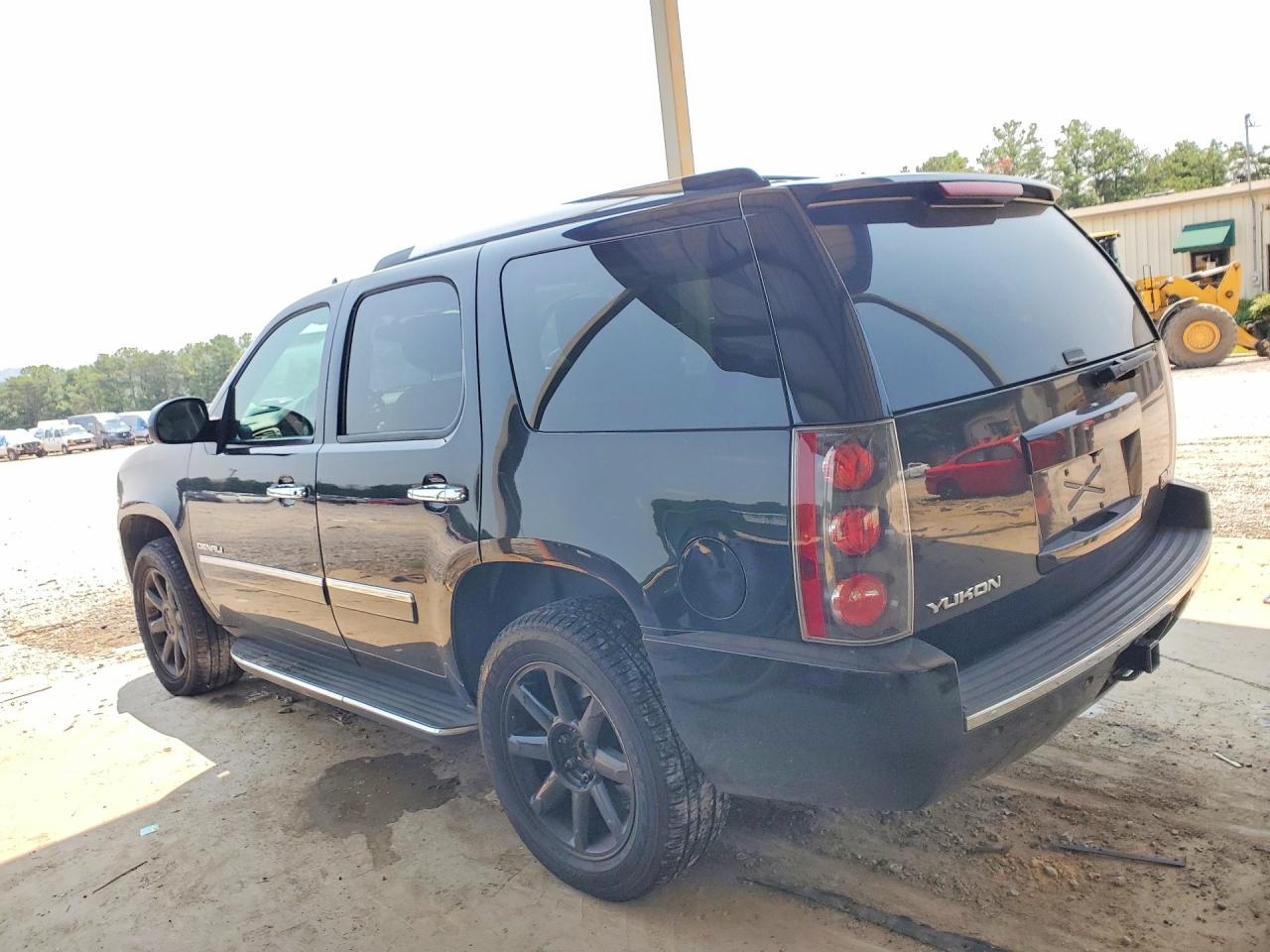 2013 Gmc Yukon Denali Black vin: 1GKS2EEFXDR104093