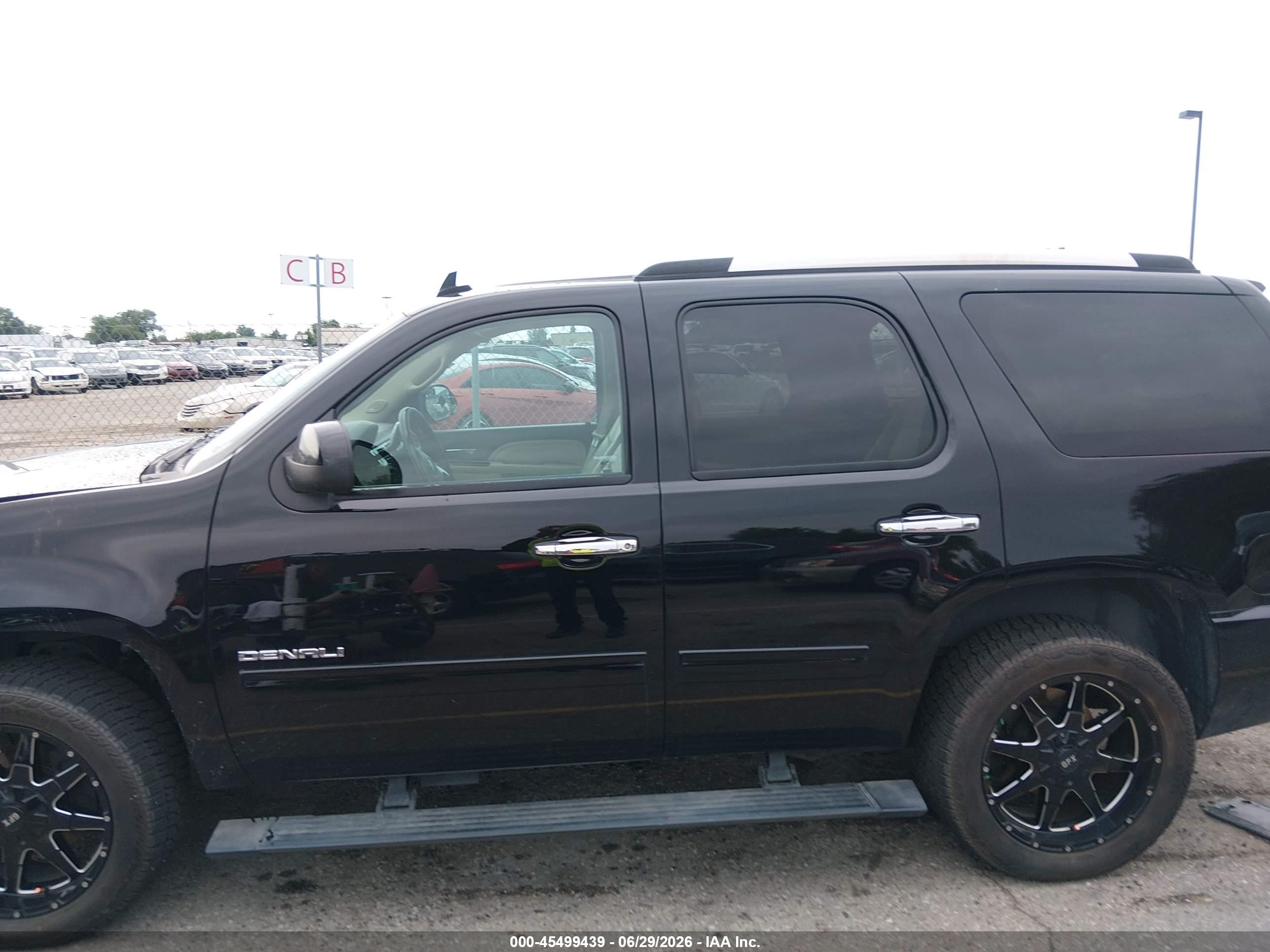 2013 Gmc Yukon Denali Black vin: 1GKS2EEFXDR304018