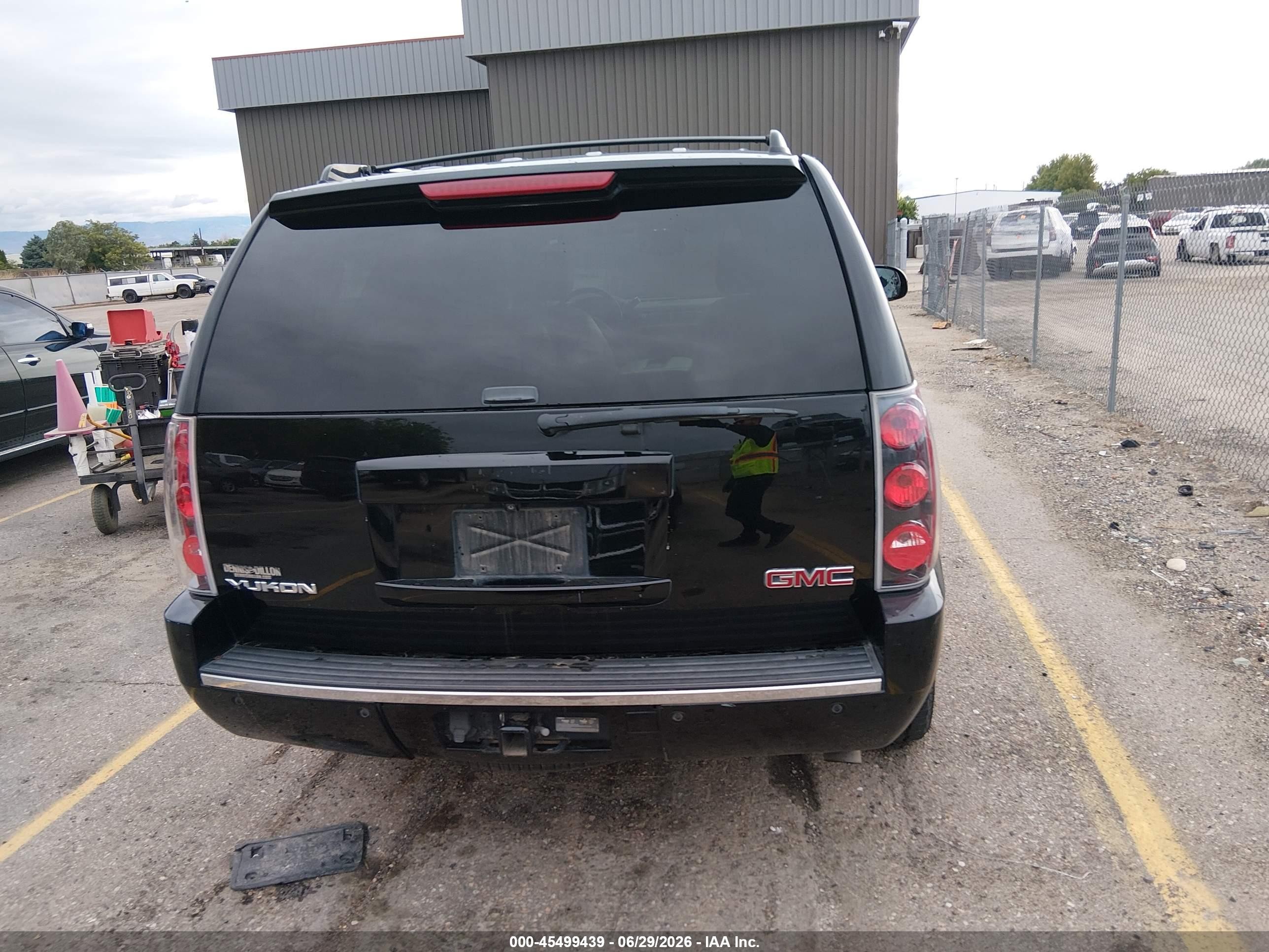 2013 Gmc Yukon Denali Black vin: 1GKS2EEFXDR304018