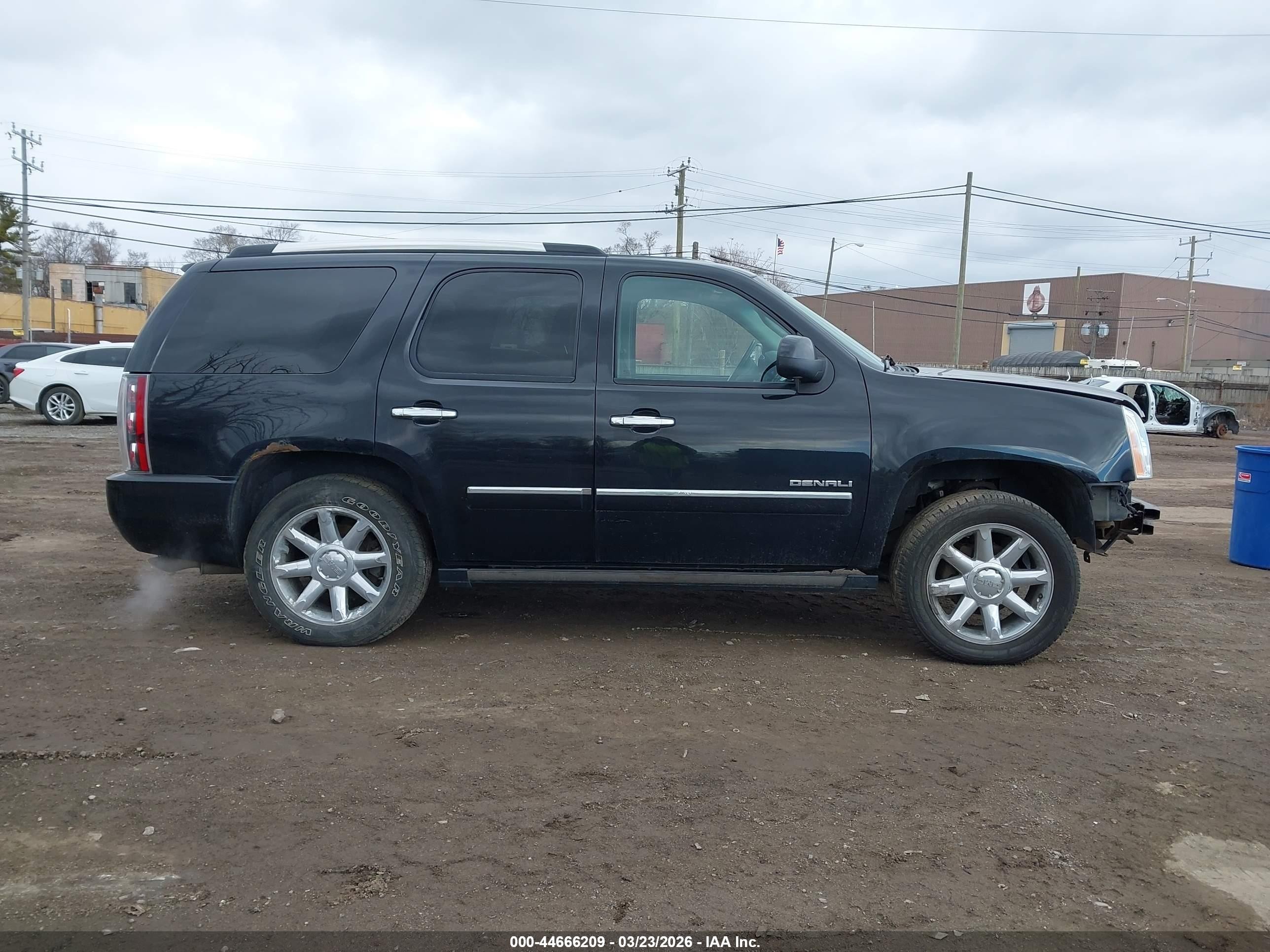 2014 Gmc Yukon Denali Черный vin: 1GKS2EEFXER114169