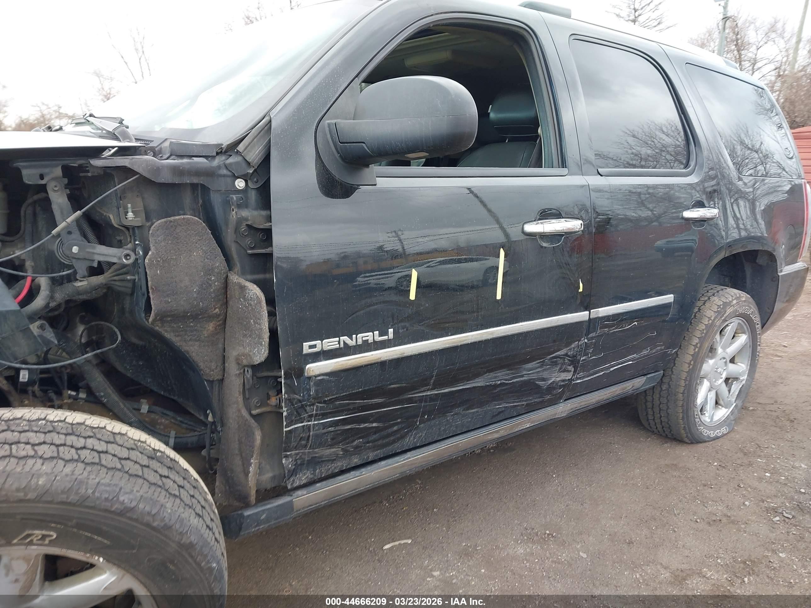 2014 Gmc Yukon Denali Черный vin: 1GKS2EEFXER114169