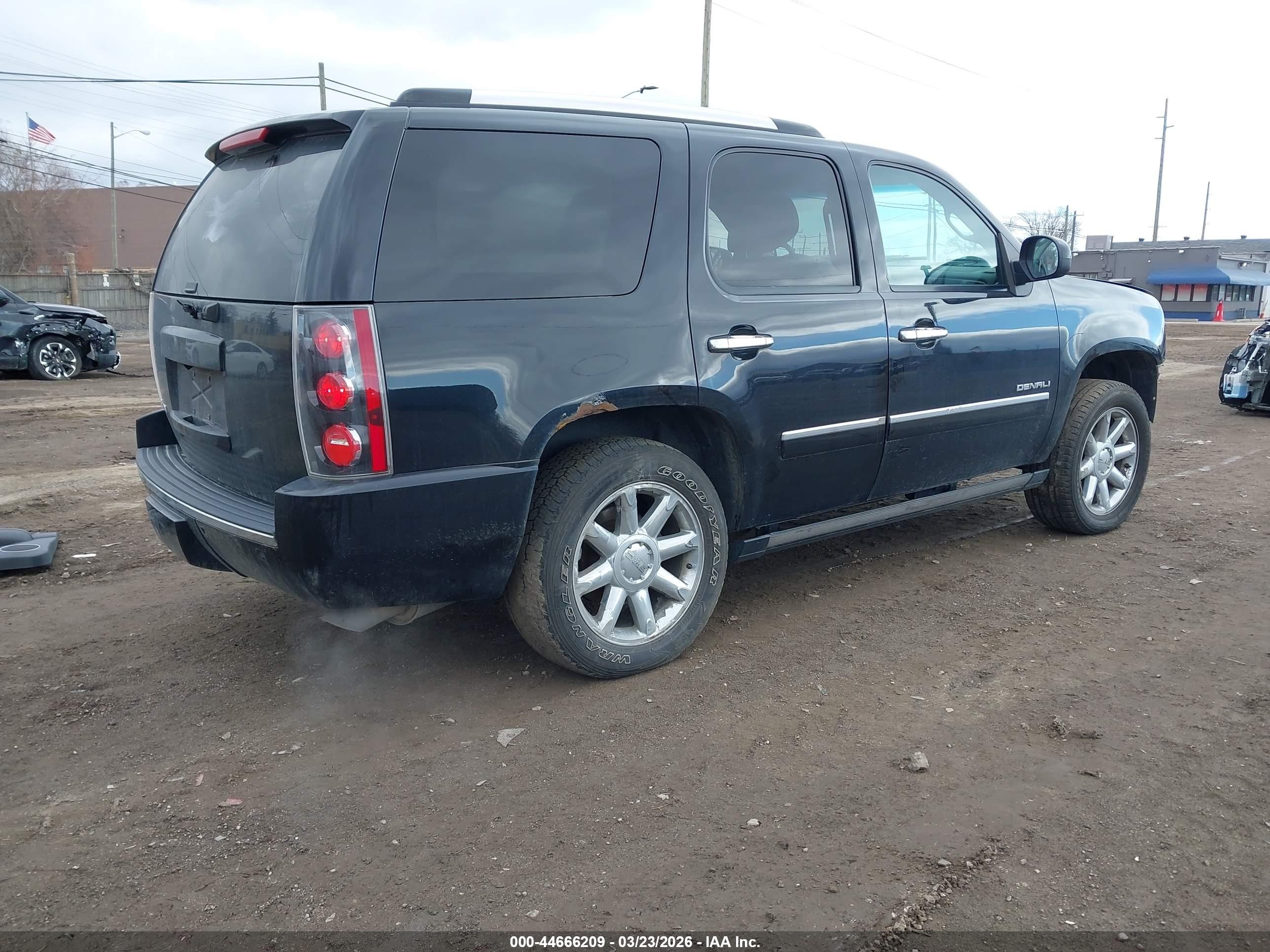 2014 Gmc Yukon Denali Черный vin: 1GKS2EEFXER114169