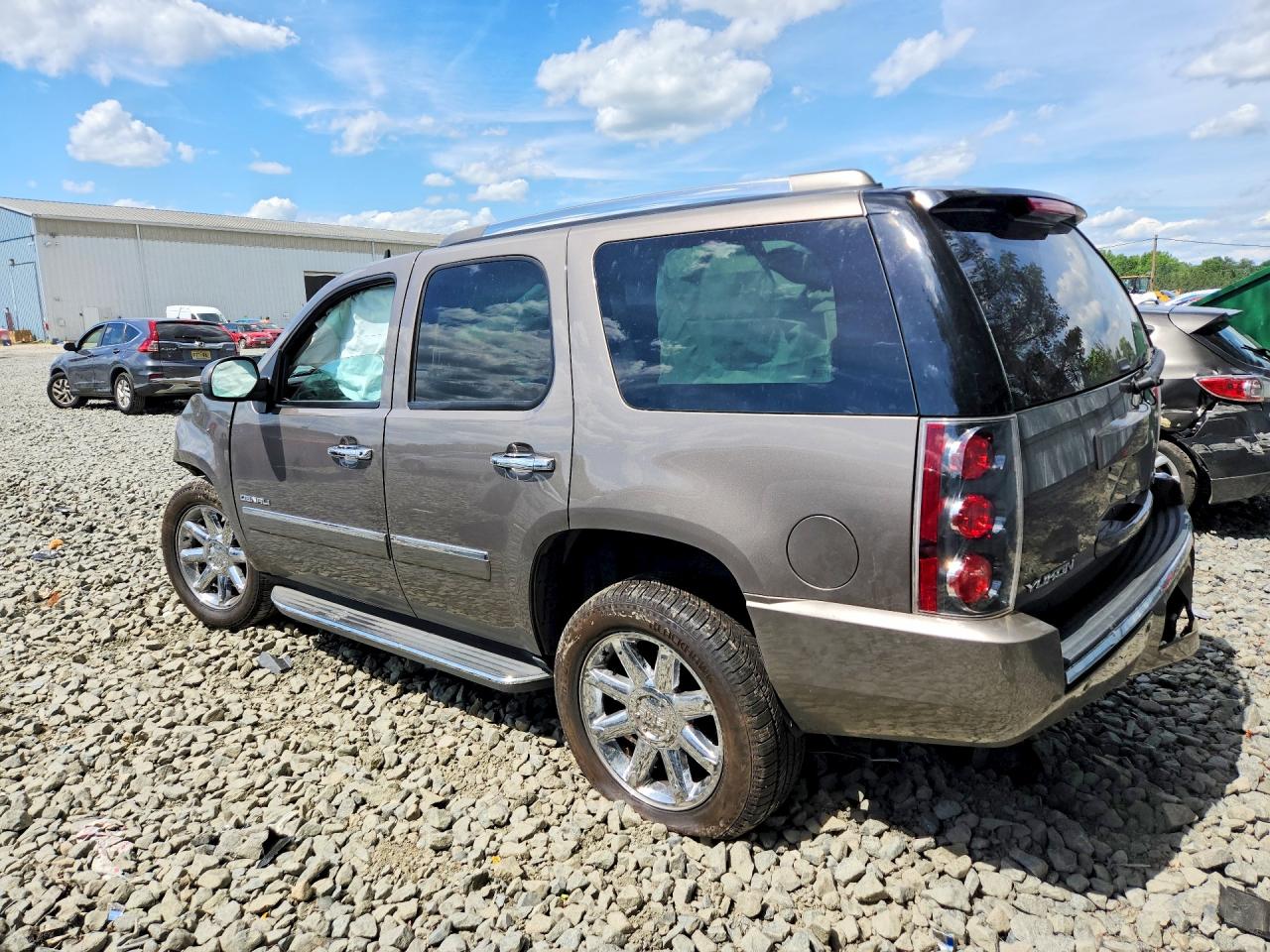 2014 Gmc Yukon Denali Gray vin: 1GKS2EEFXER202767