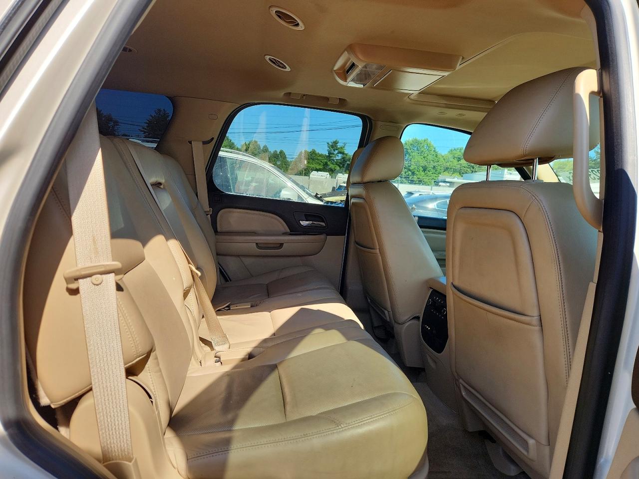 2012 Gmc Yukon Denali Hybrid Белый vin: 1GKS2GEJ3CR222808
