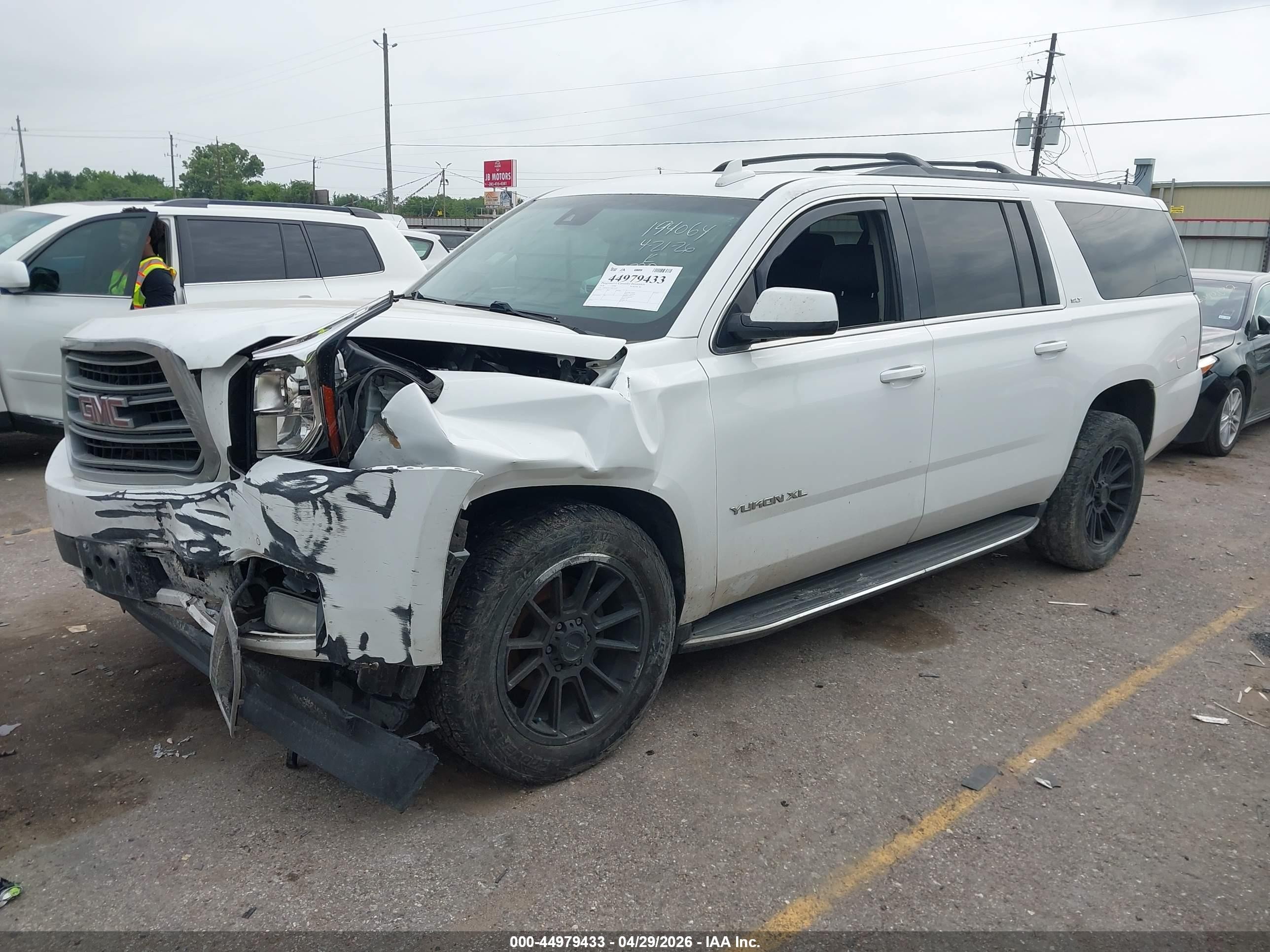 2018 Gmc Yukon Xl Slt White vin: 1GKS2GKC3JR171362