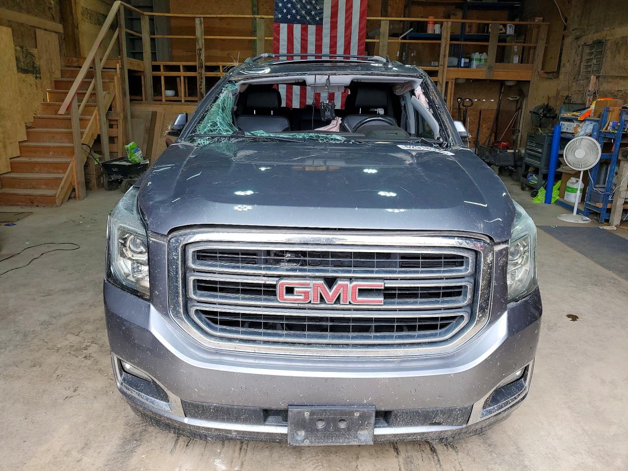 2018 Gmc Yukon Xl K1500 Slt Gray vin: 1GKS2GKC3JR376311