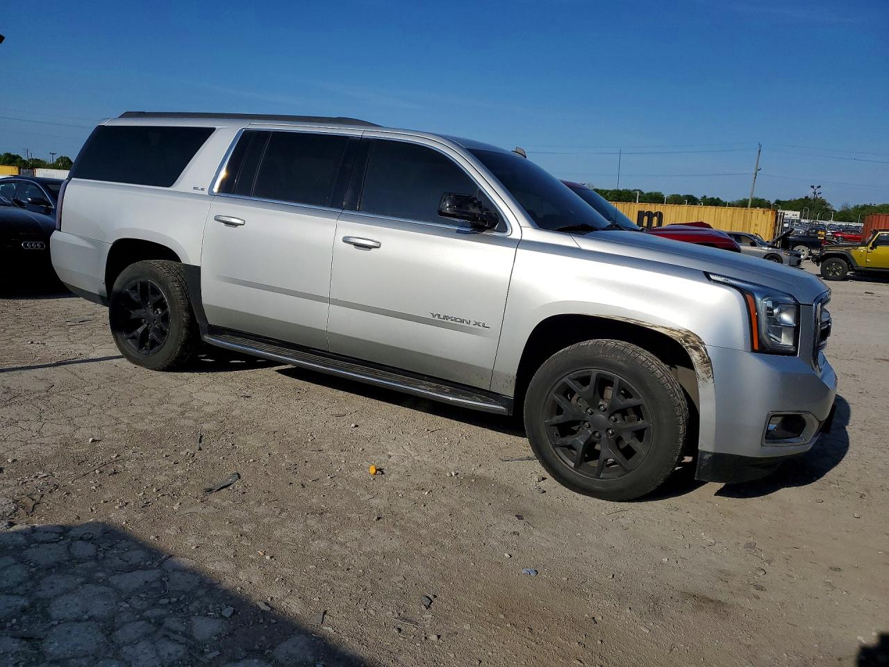 2015 Gmc Yukon Xl K1500 Sle Silver vin: 1GKS2GKC4FR254659