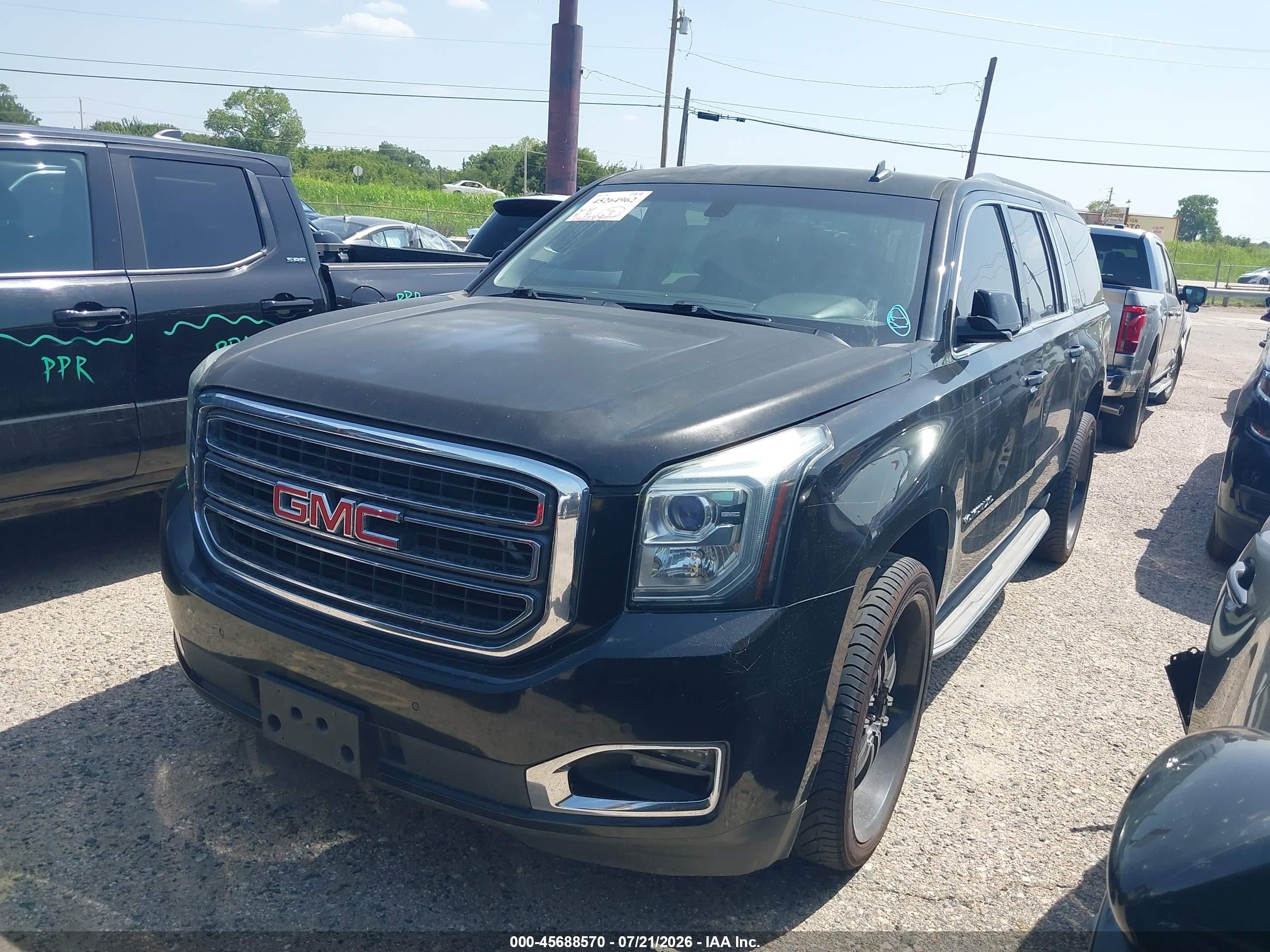 2015 Gmc Yukon Xl 1500 Sle Black vin: 1GKS2GKC5FR153792
