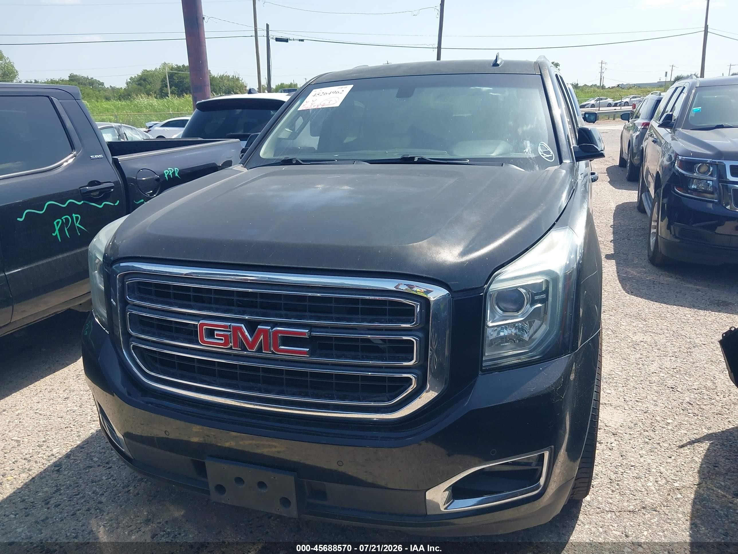 2015 Gmc Yukon Xl 1500 Sle Black vin: 1GKS2GKC5FR153792