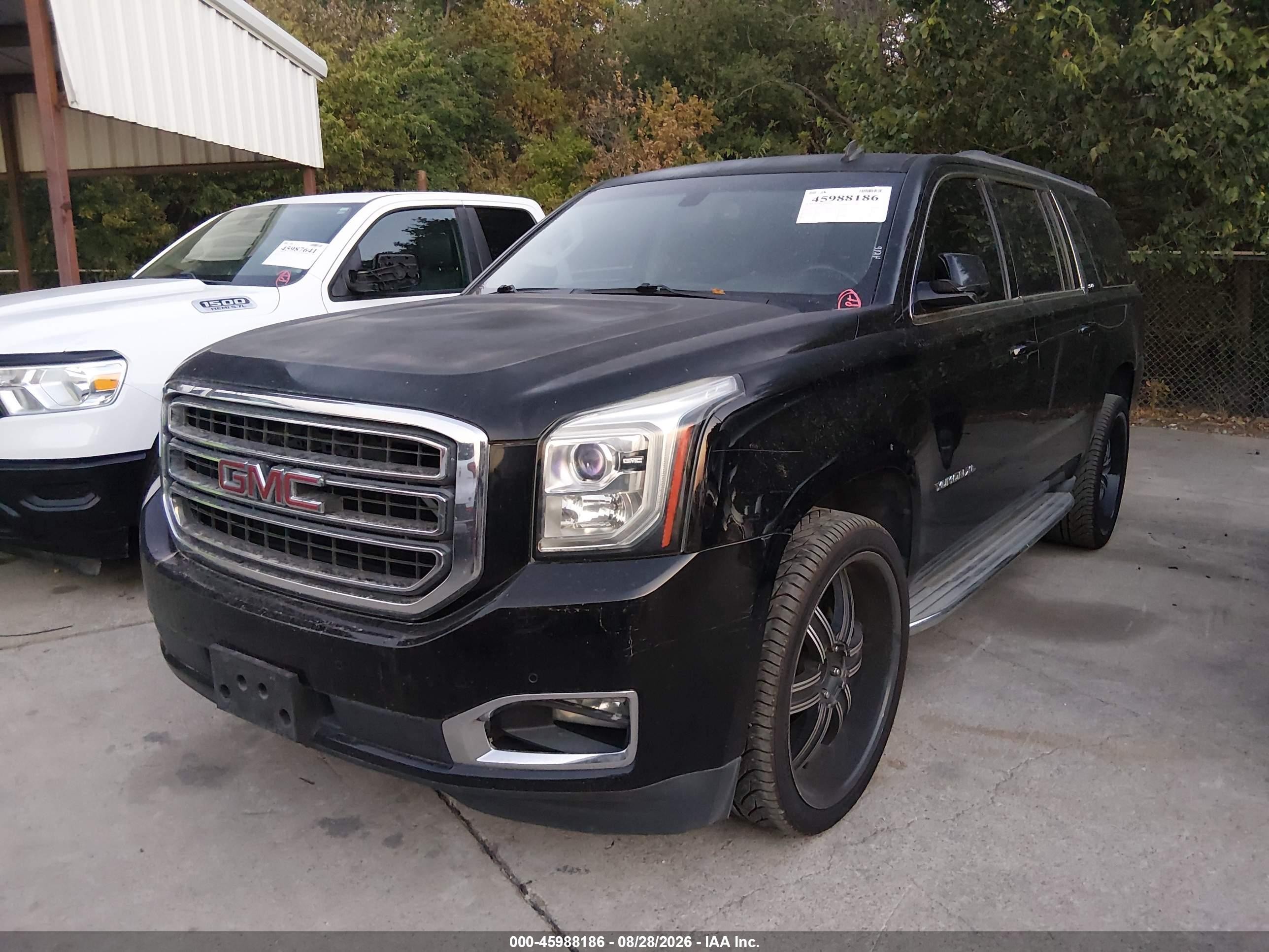 2015 Gmc Yukon Xl 1500 Sle Black vin: 1GKS2GKC5FR153792