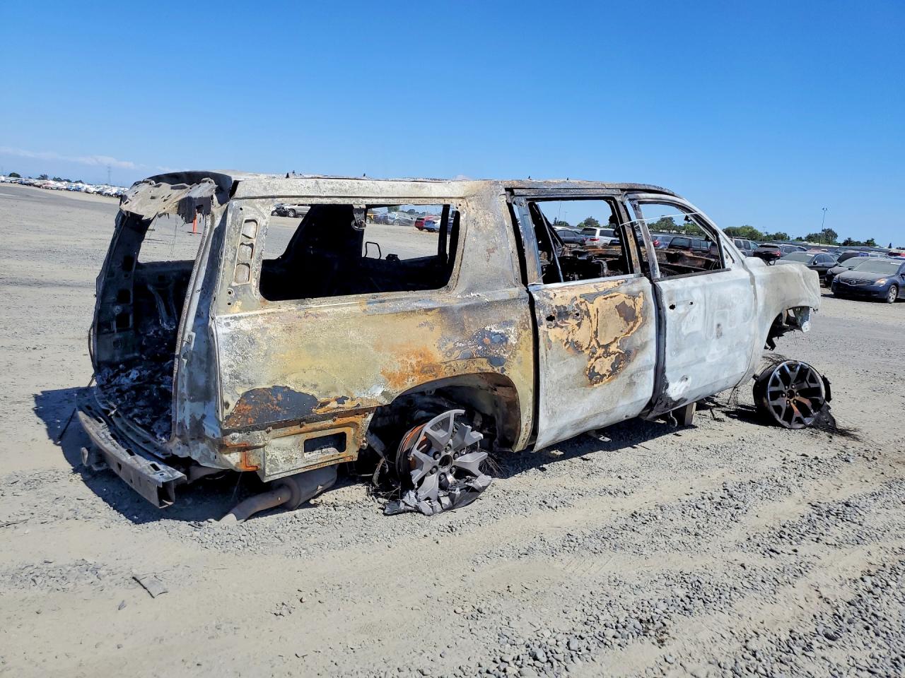 2015 Gmc Yukon Xl K1500 Sle Burn vin: 1GKS2GKC5FR269817