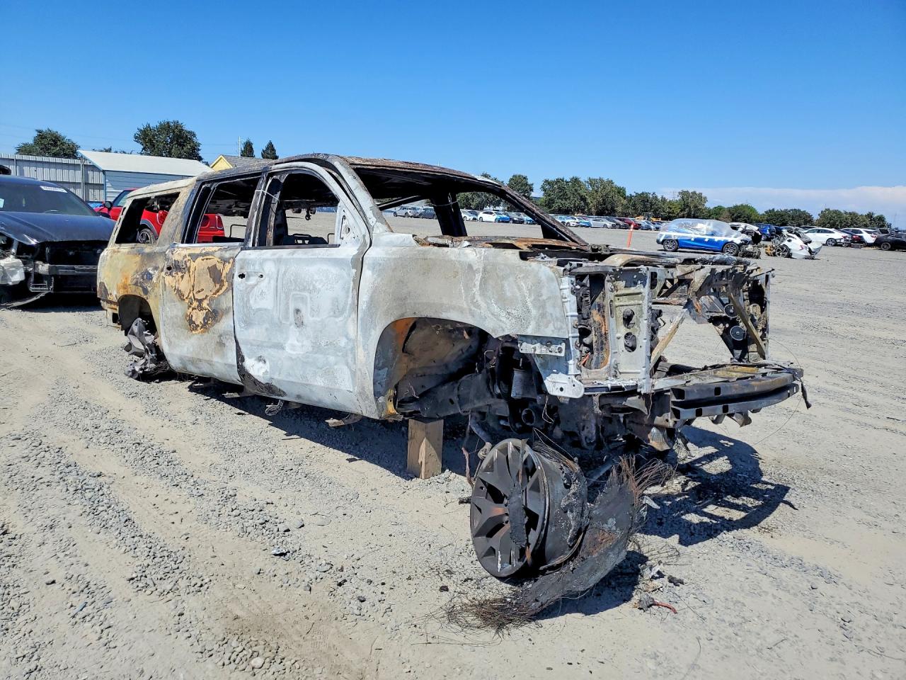 2015 Gmc Yukon Xl K1500 Sle Burn vin: 1GKS2GKC5FR269817