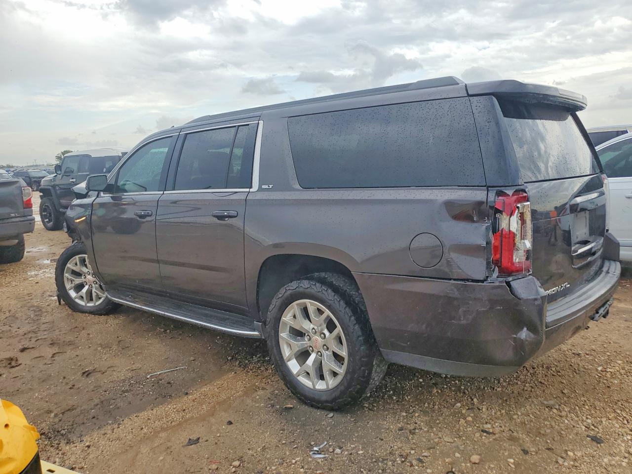 2017 Gmc Yukon Xl K1500 Slt Gray vin: 1GKS2GKC9HR140367