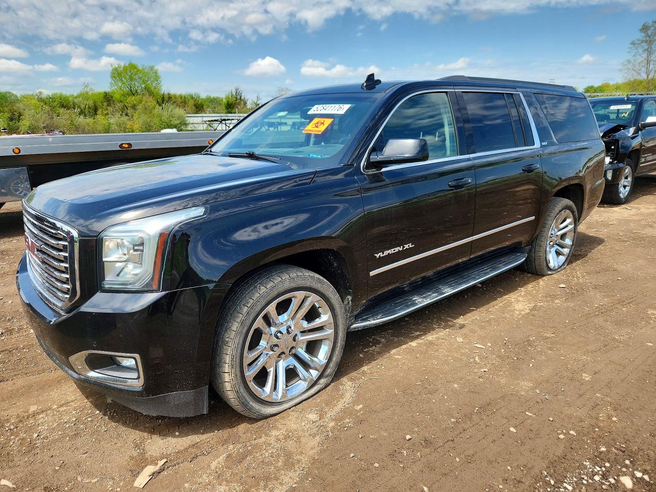 1GKS2GKC9JR215302