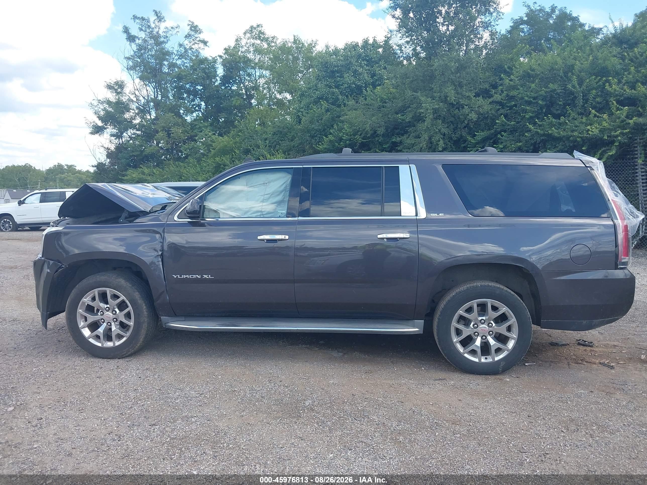 2015 Gmc Yukon Xl 1500 Sle Gray vin: 1GKS2GKCXFR141122