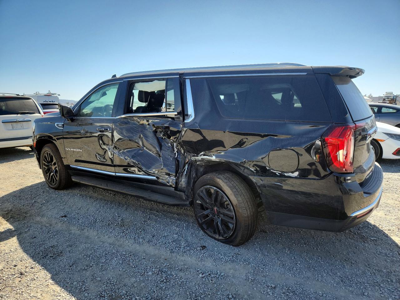 2021 Gmc Yukon Xl K1500 Slt Black vin: 1GKS2GKD3MR451828