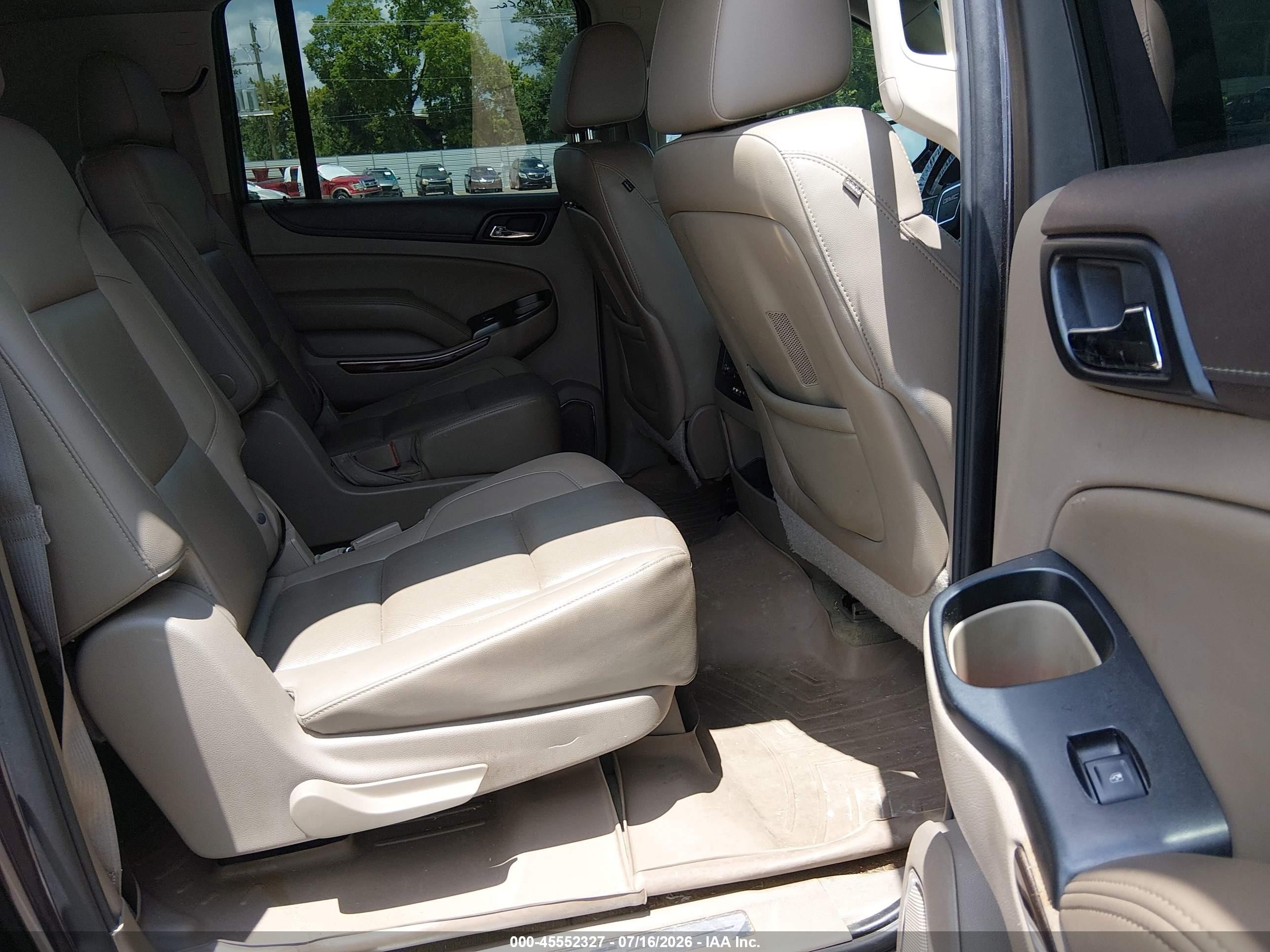2015 Gmc Yukon Xl 1500 Slt Gray vin: 1GKS2HKC0FR574907