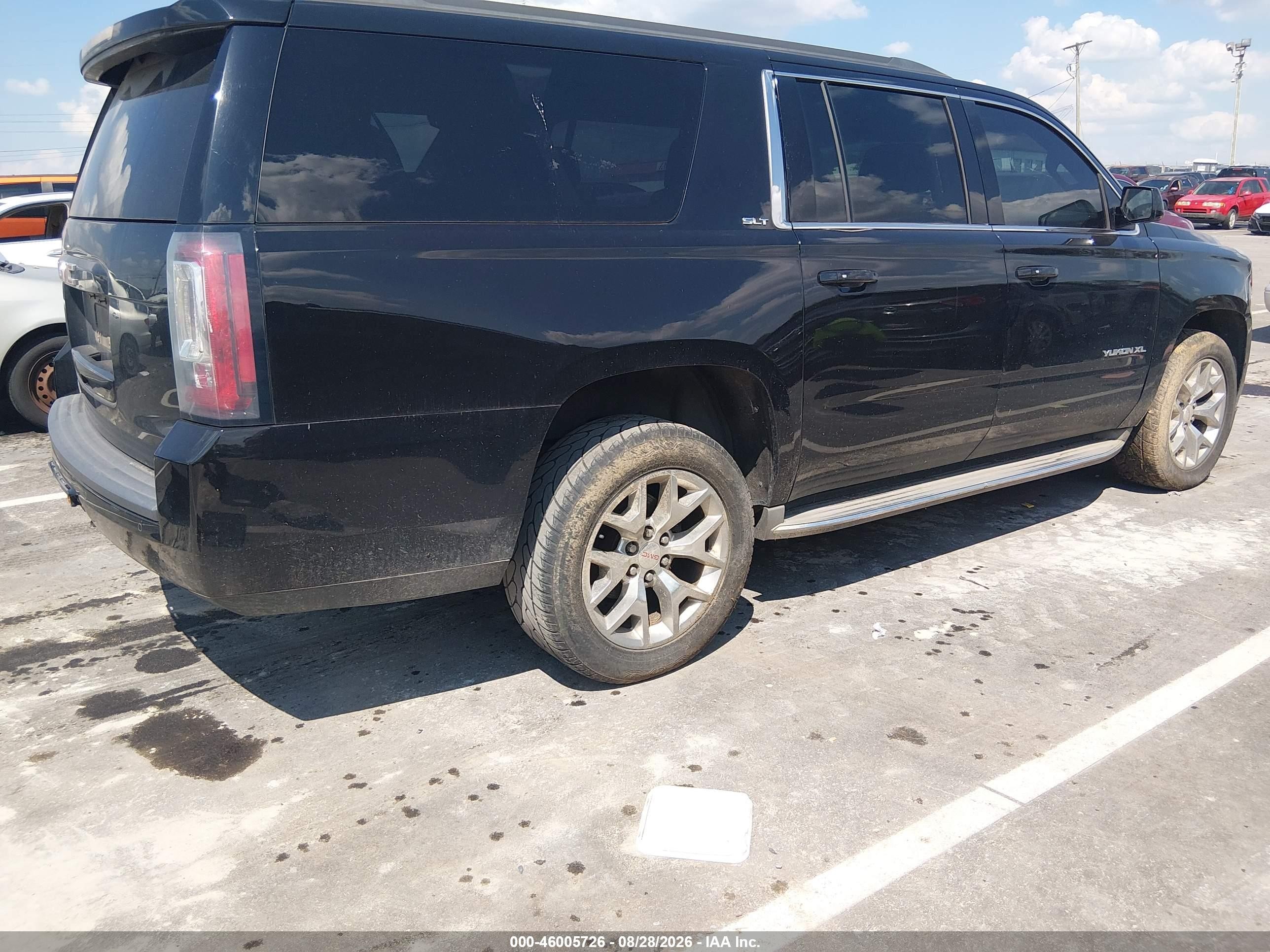 2015 Gmc Yukon Xl K1500 Slt Black vin: 1GKS2HKC1FR124294