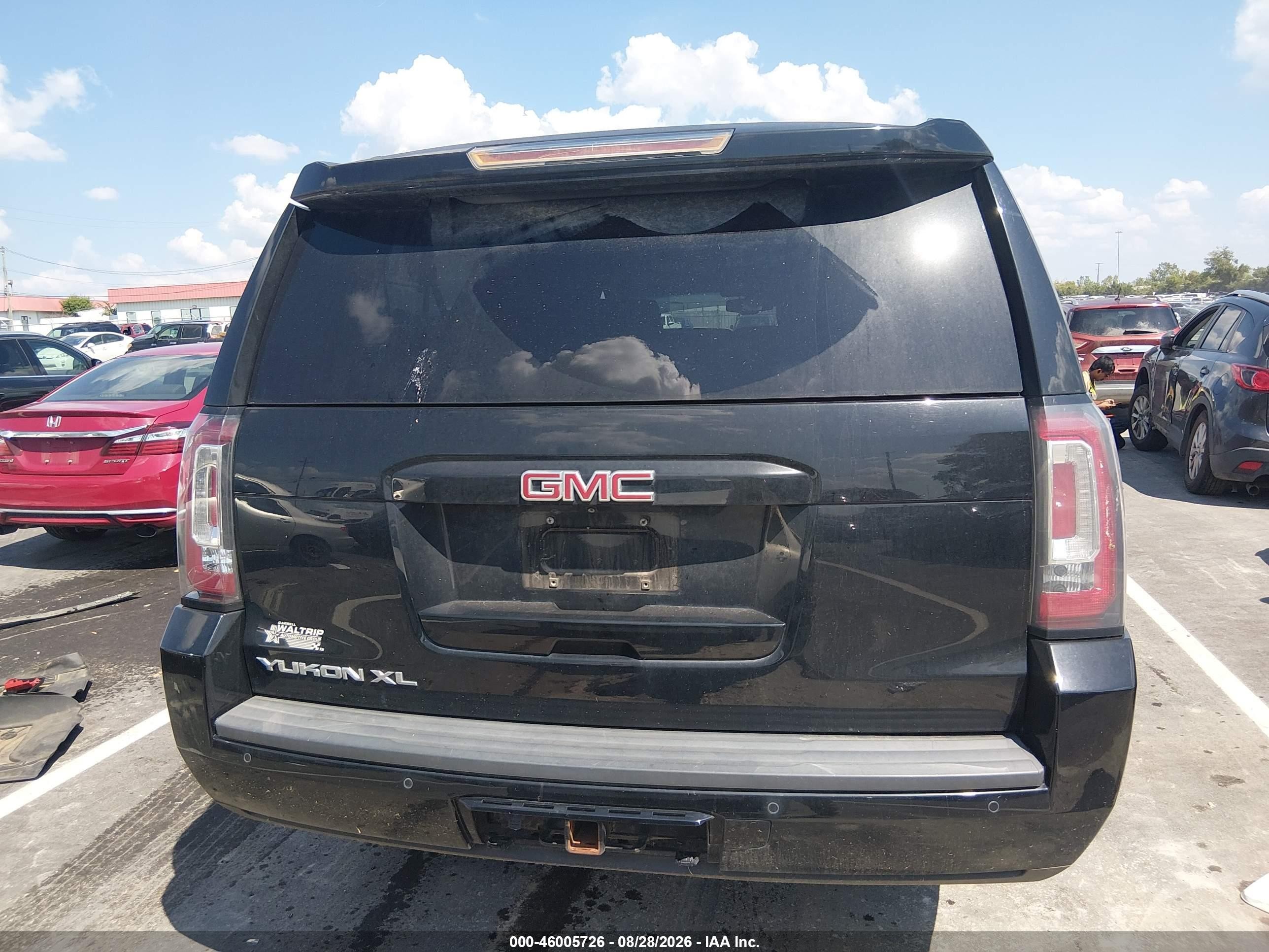 2015 Gmc Yukon Xl K1500 Slt Black vin: 1GKS2HKC1FR124294